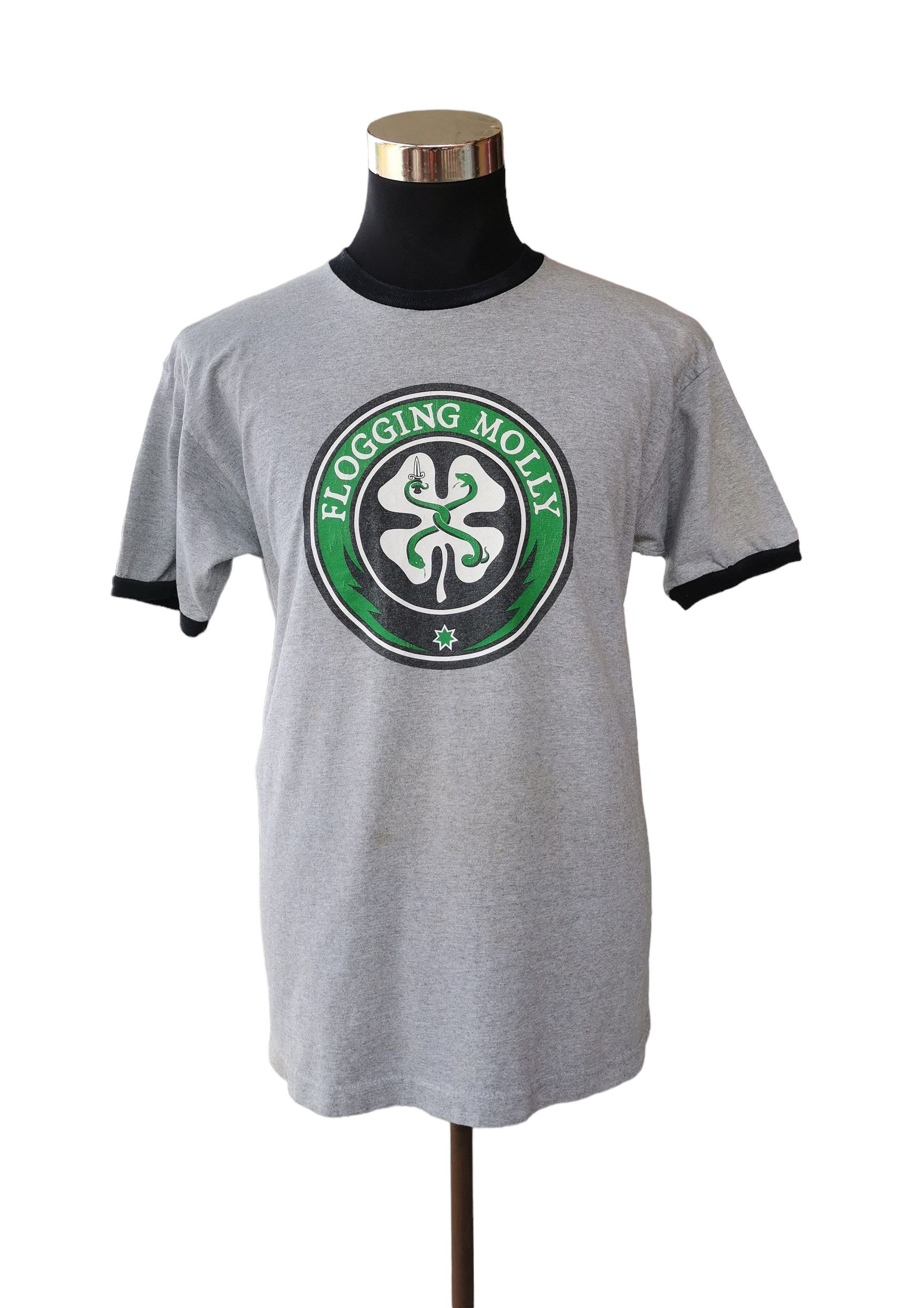 Vintage Flogging Molly Irish Punk Band Tshirt - 4