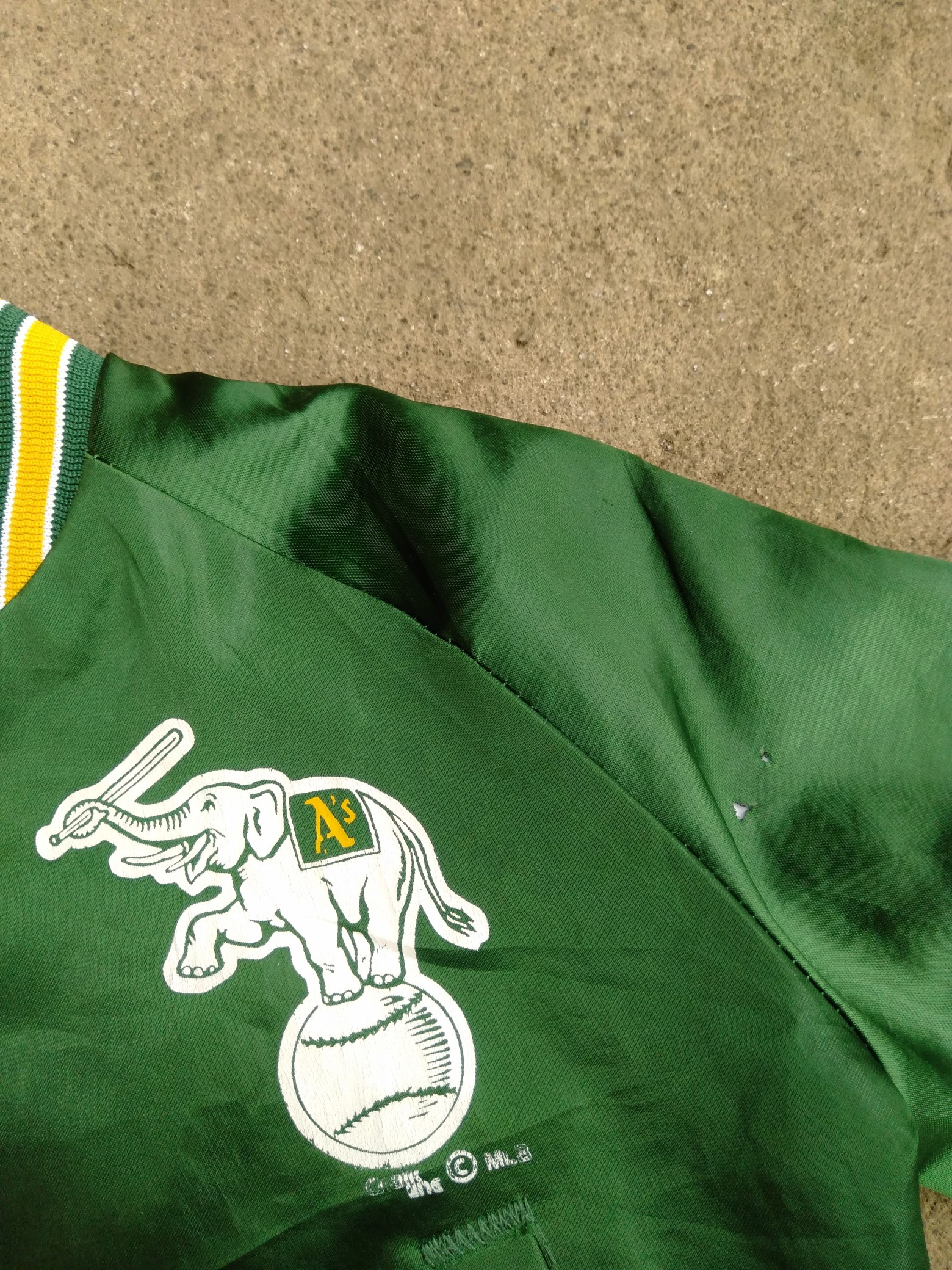 1989 Chalkline Oakland Athletics Arch Spellout vintage satin jacket - 11