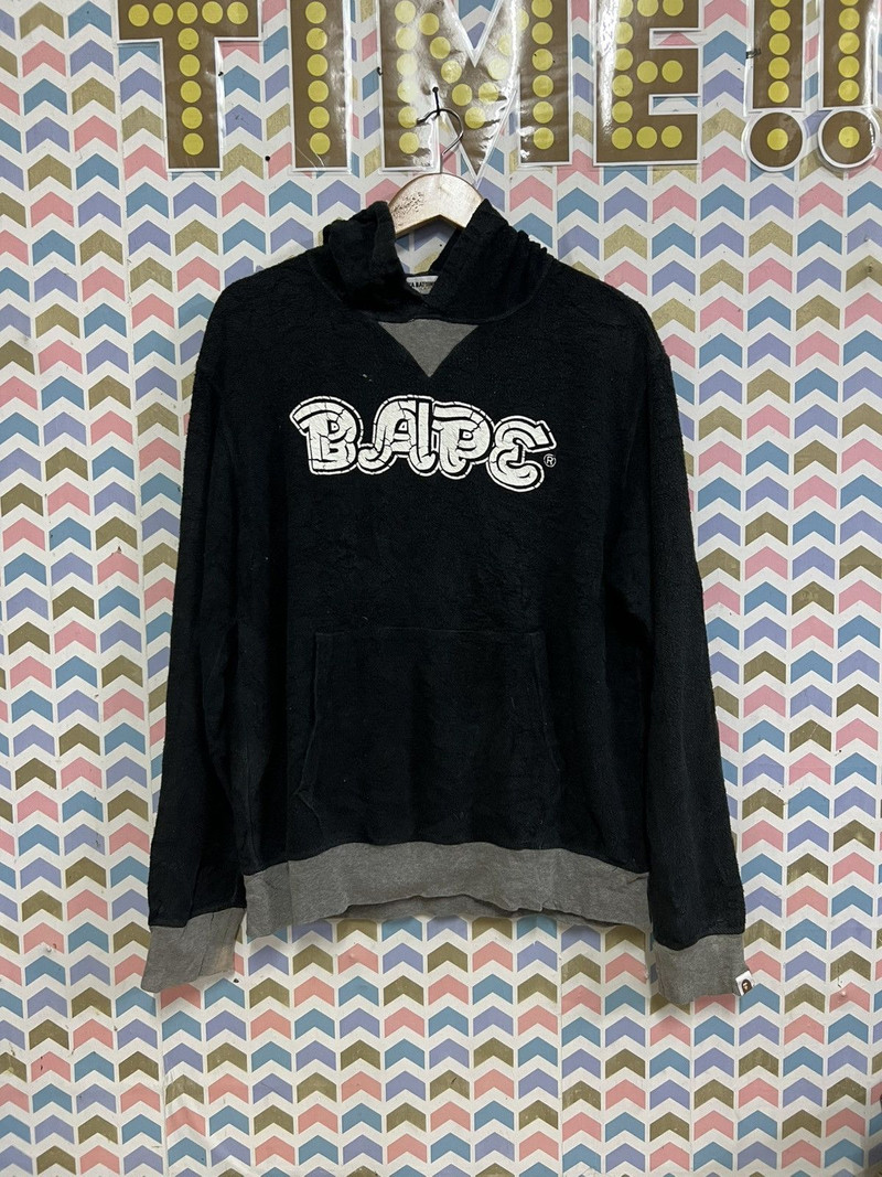 Og BAPE A BATHING APE Classic Pullover Hoodie - 1