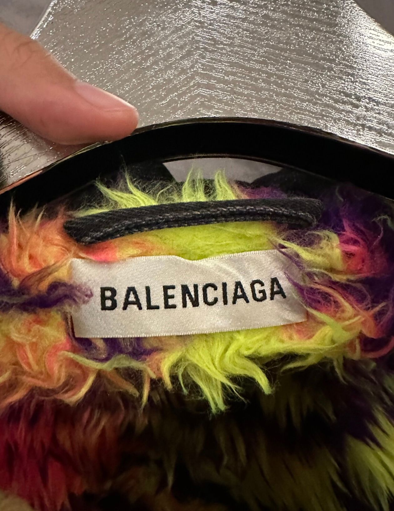Balenciaga multicoloured fur denim jacket - 6