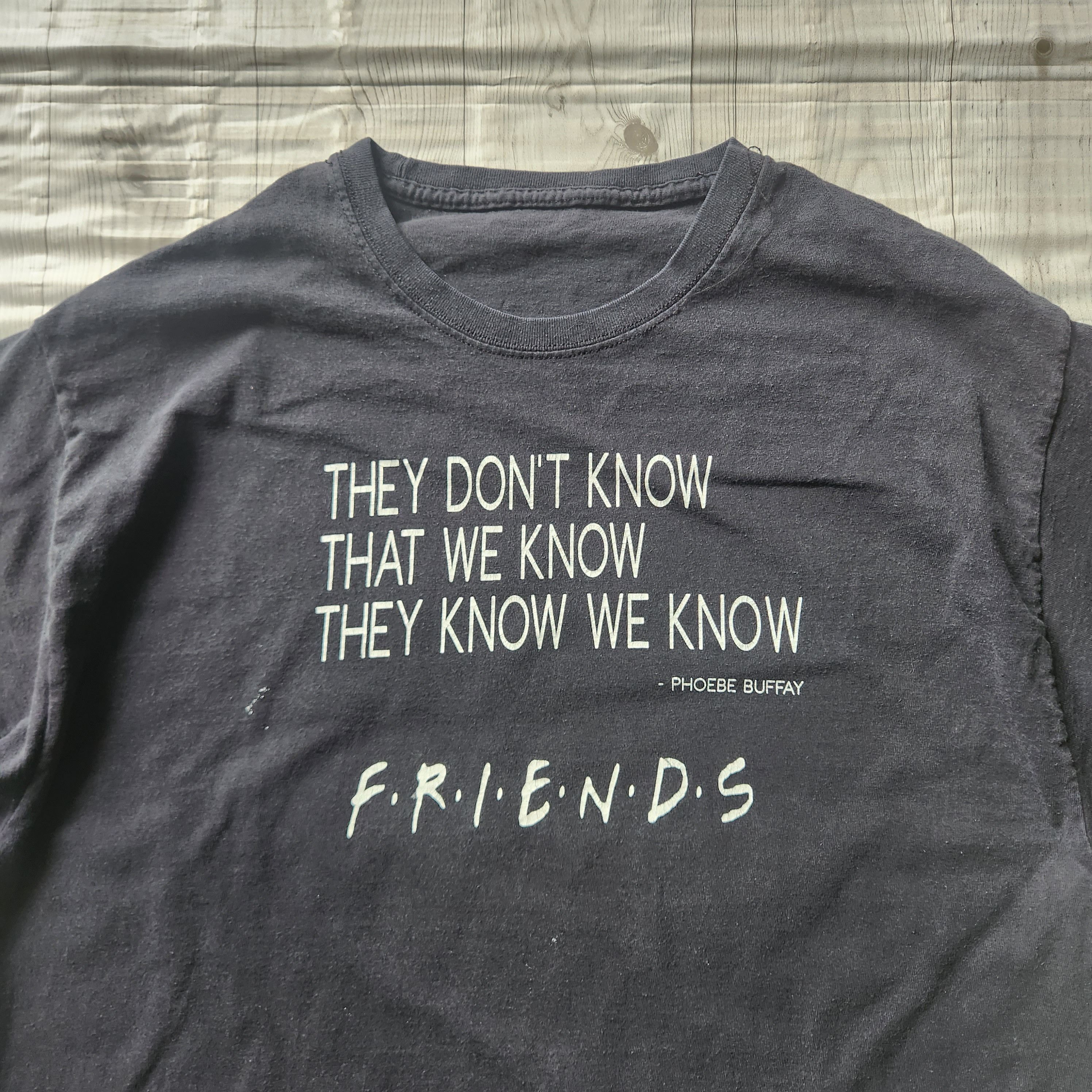 Vintage - Grails F.R.I.E.N.D.S. Promo TShirt Pheobe Buffay - 9