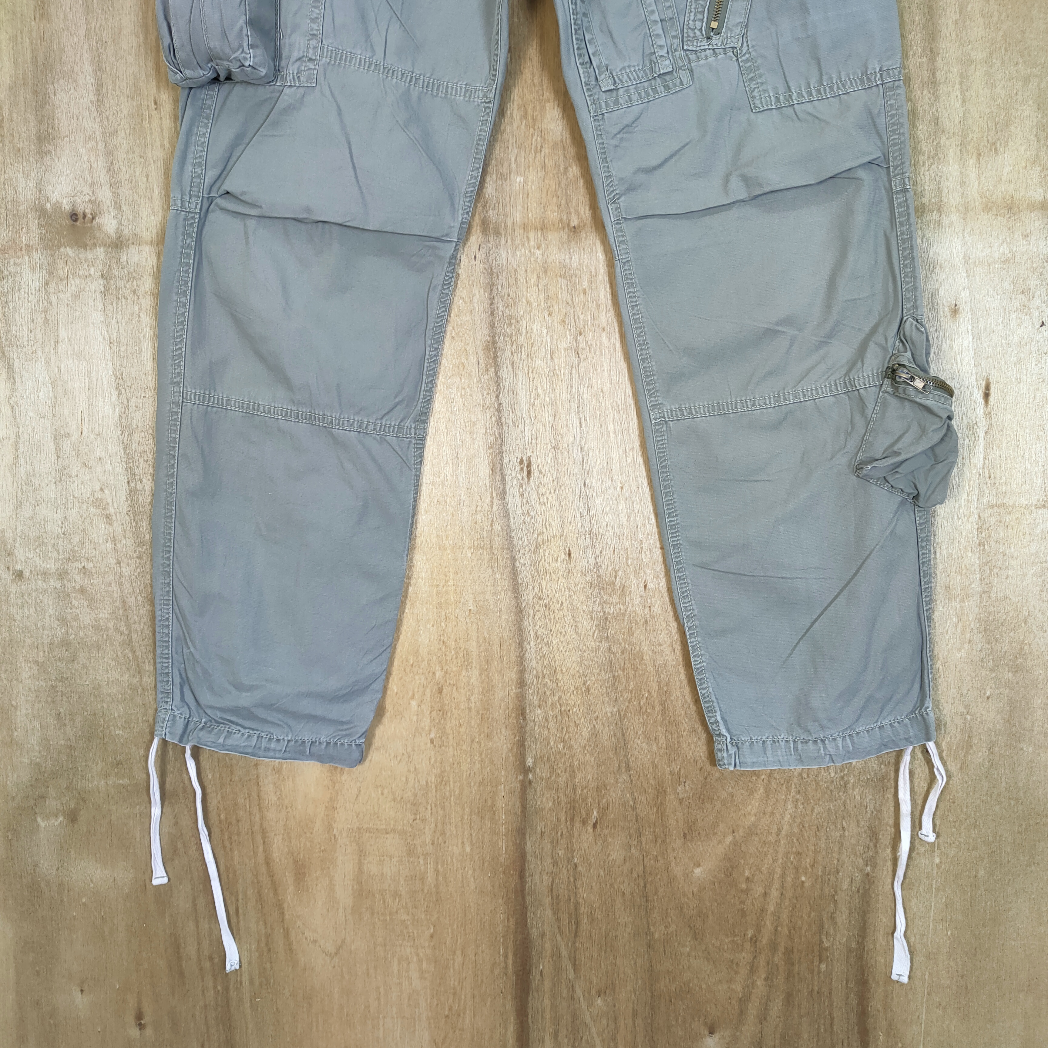 Vintage - BRTH BREATH BONDAGE CARGO PANTS - 4