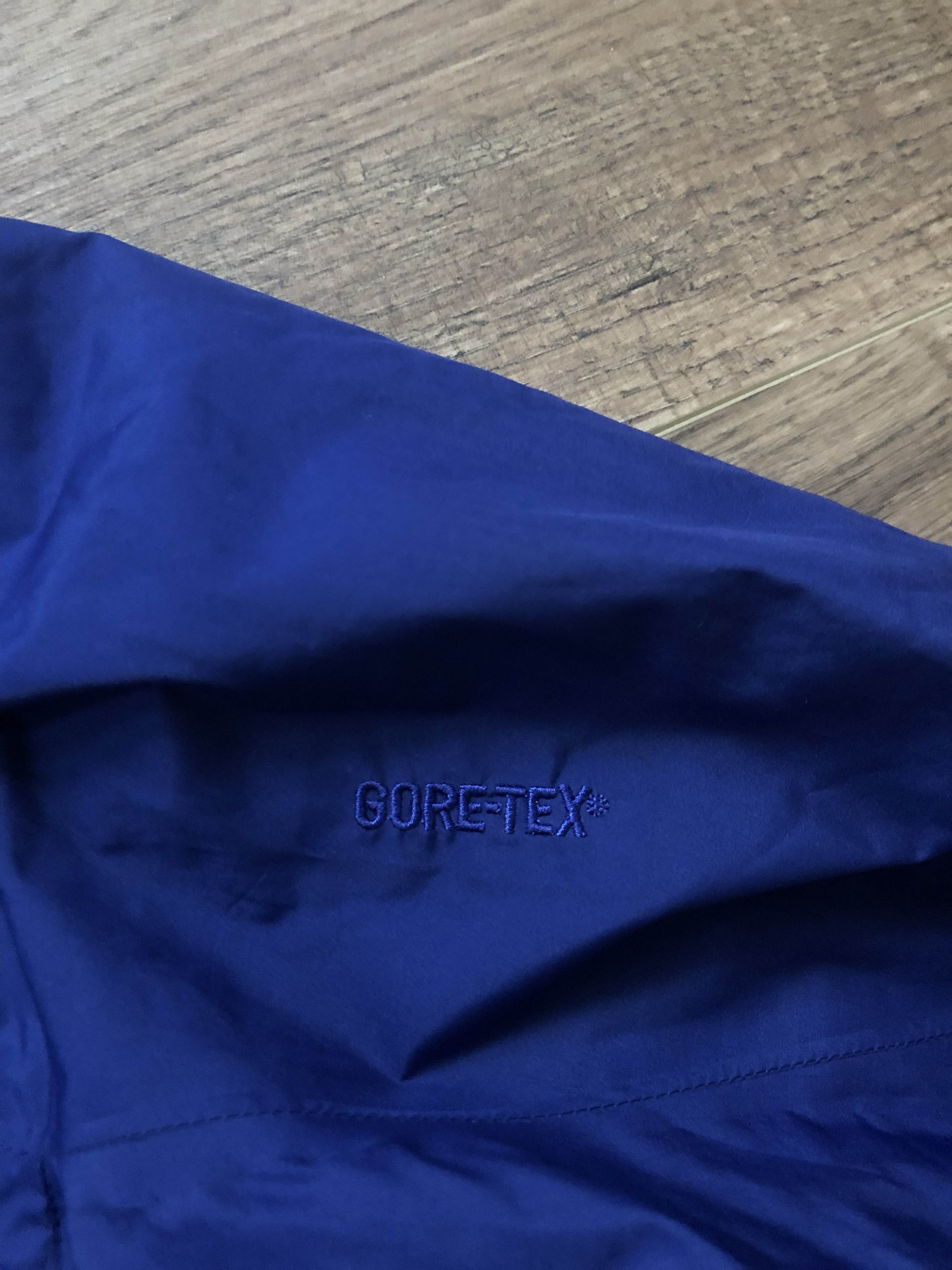 Arcteryx GoreTex jacket - 4