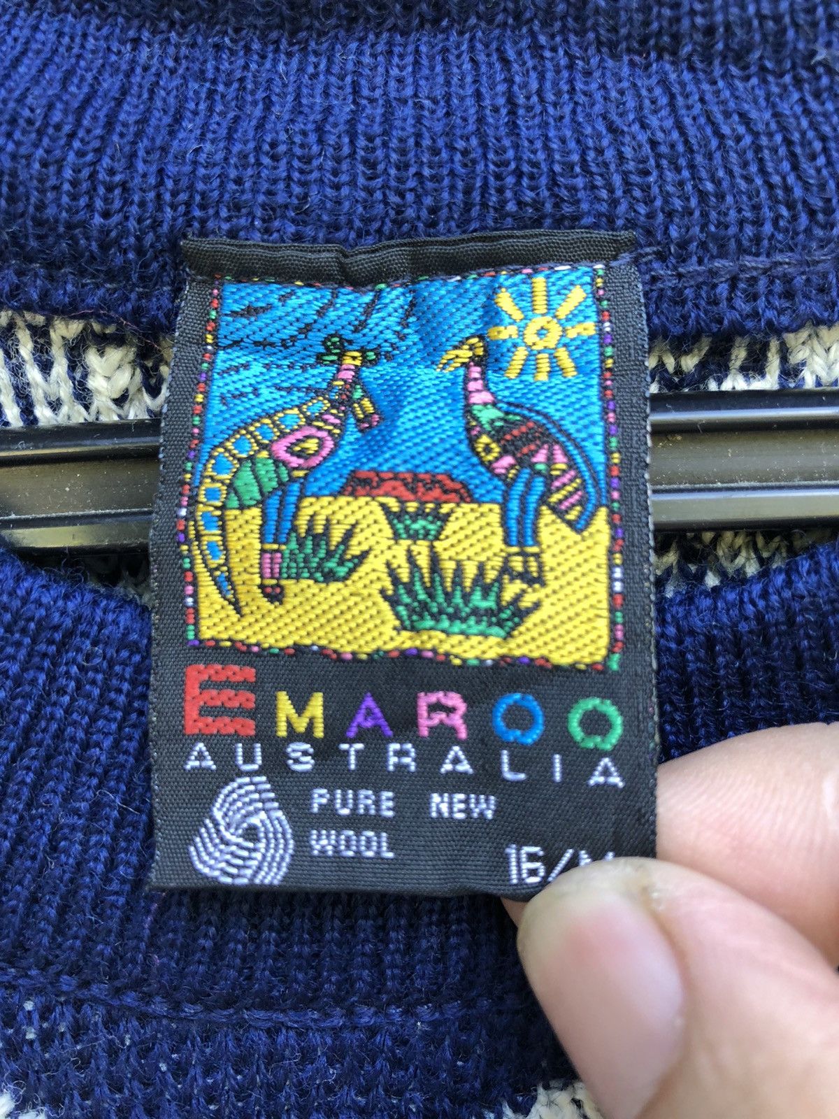 Coogi - Vintage Emaroo Koala Full Knit Pure New Wool Sweater - 6