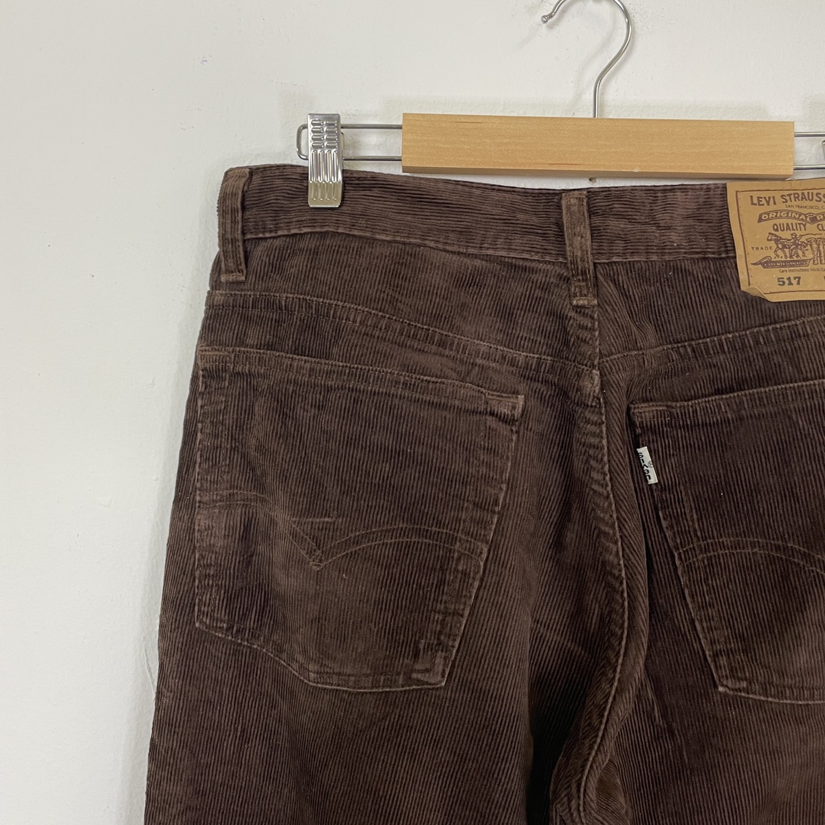 Vintage Levis Corduroy Pants - 8