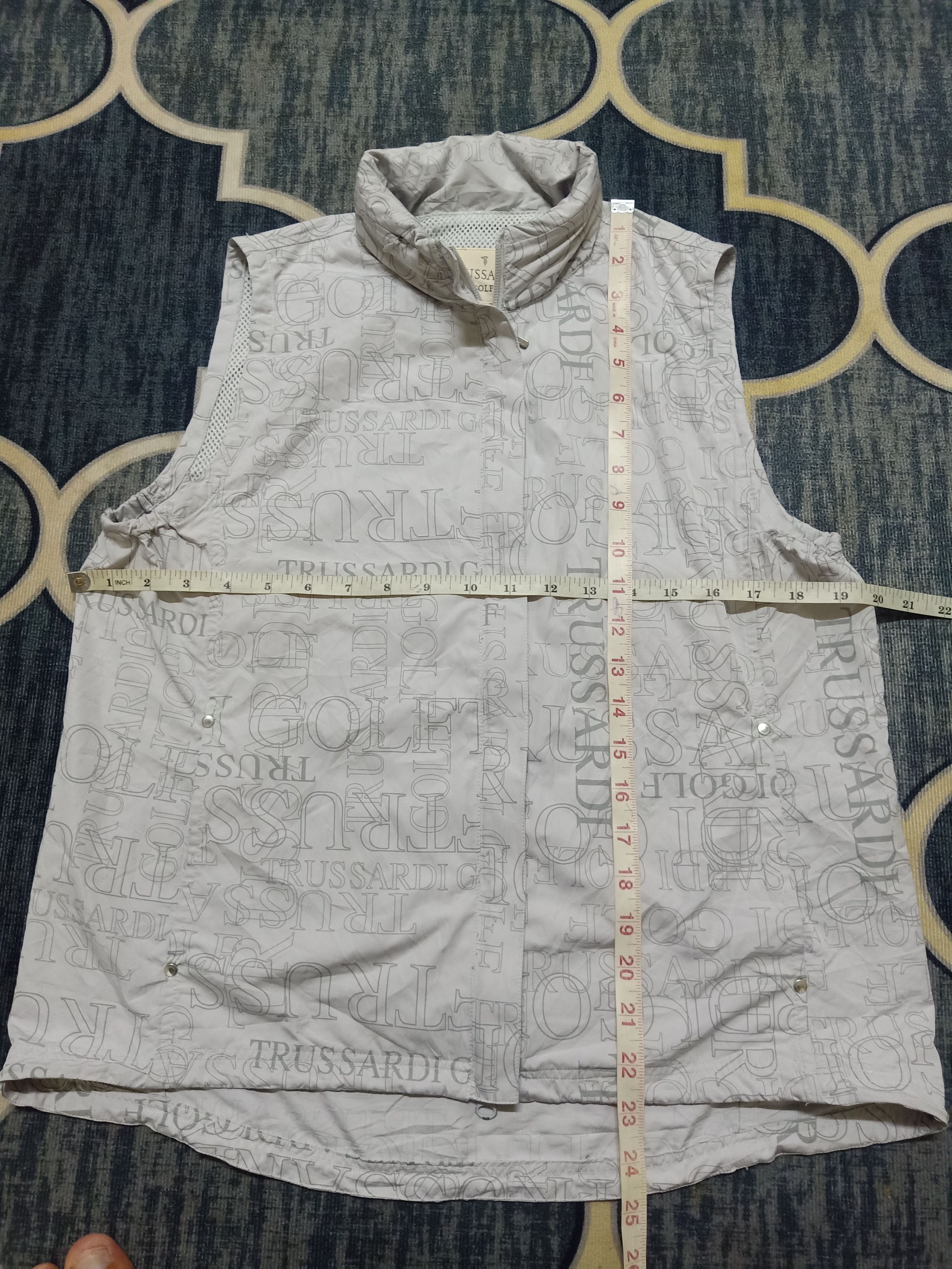 Trussardi Spell out Fullprint Vest - 4