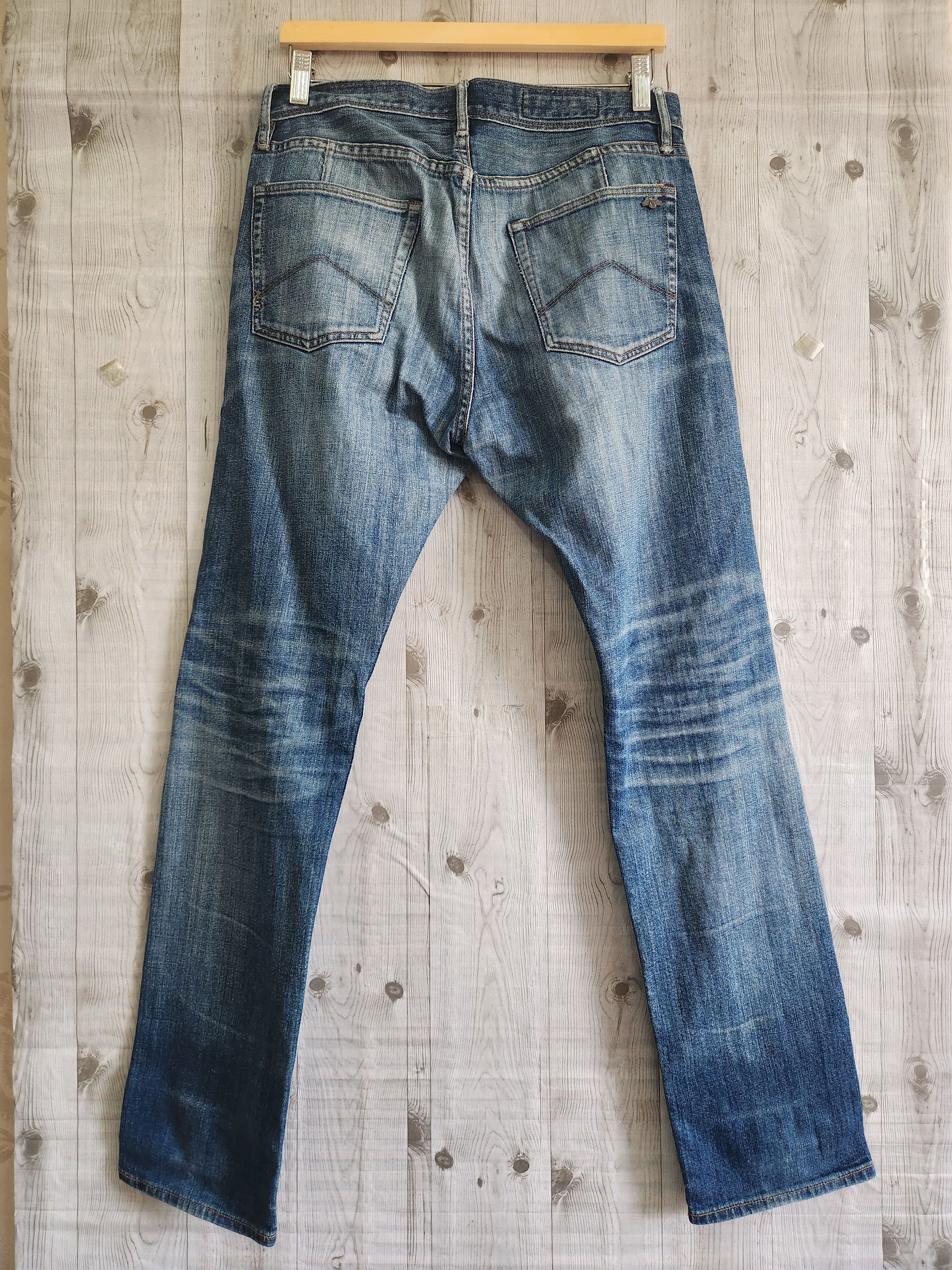 Vintage Armani Exchange Distressed Denim Blue Jeans - 11