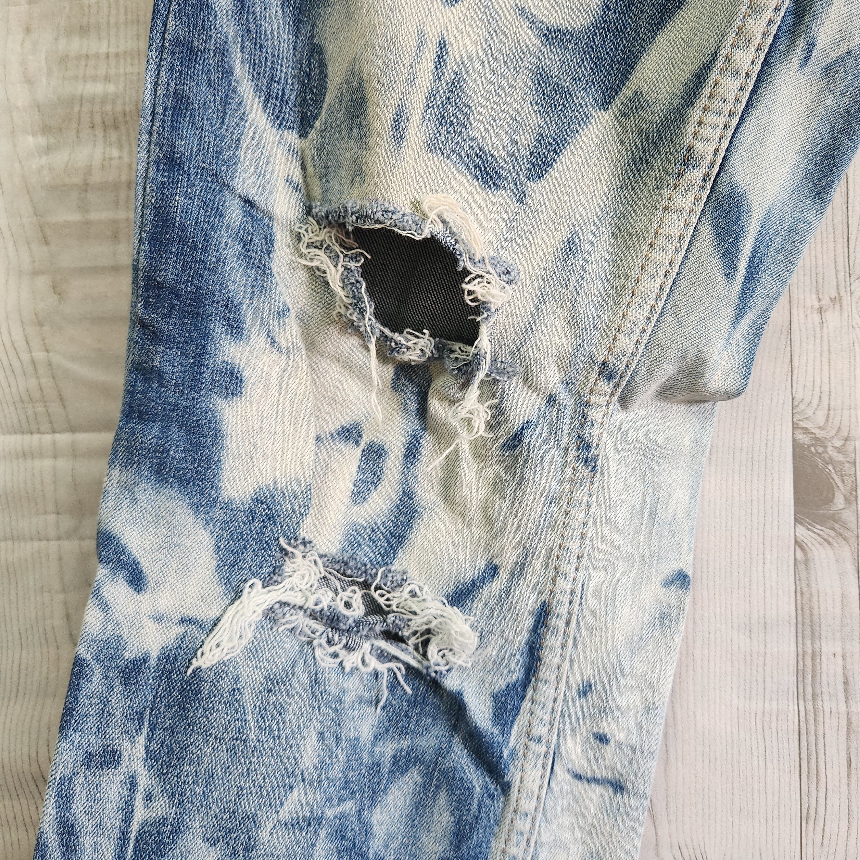 Distressed Denim - Acid Wash Distressed Japanese Denim LCW Jeans - 11