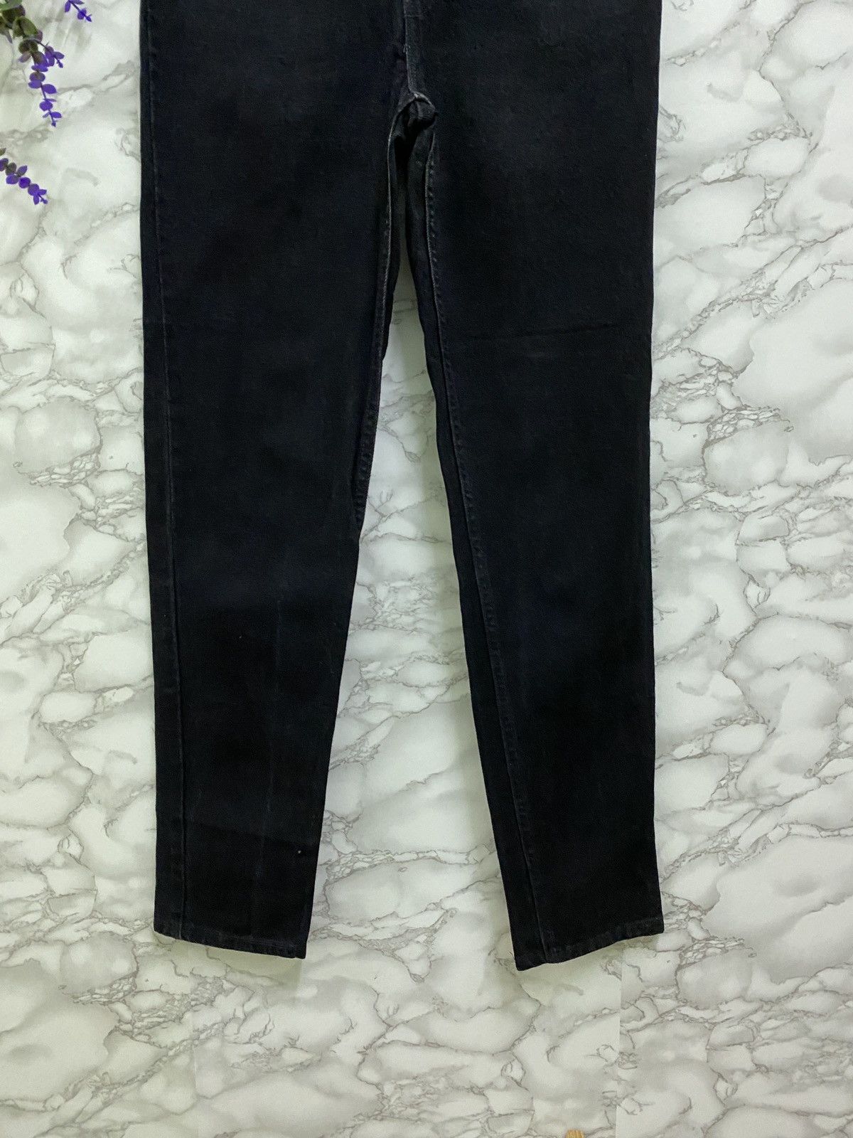 Vintage 90s Levi's Skinny Super Black Denim Jean - 7