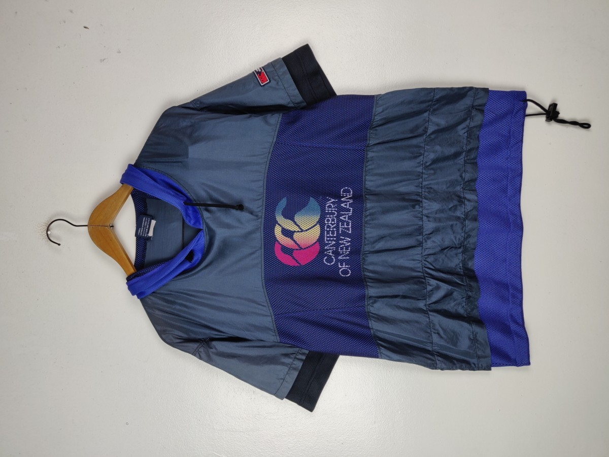 Canterbury Of New Zealand - 90s Canterbury Short Sleeve Windbreaker Hoodie - 2