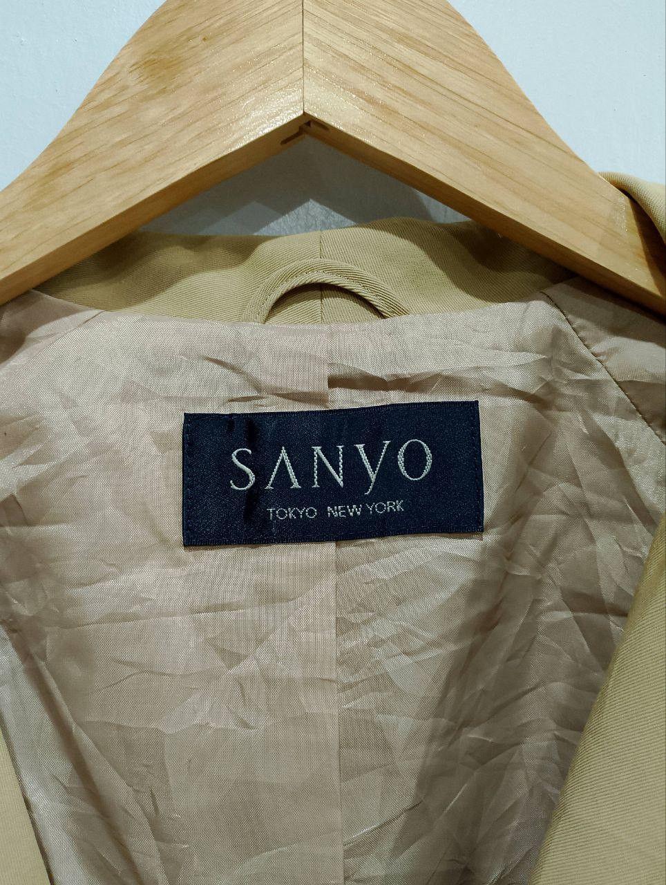 Archival Clothing - SANYO Tokyo New York Double Breasted Trench Coat - 8