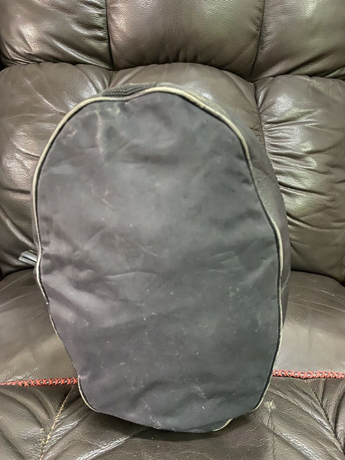 Authentic Moschino Bucket Nyalon Shoulder Bag - 9