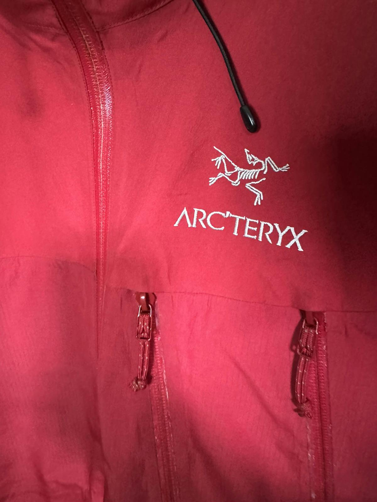 Arcteryx Theta AR Goretex Jacket Apple Red Made in Canada - 5
