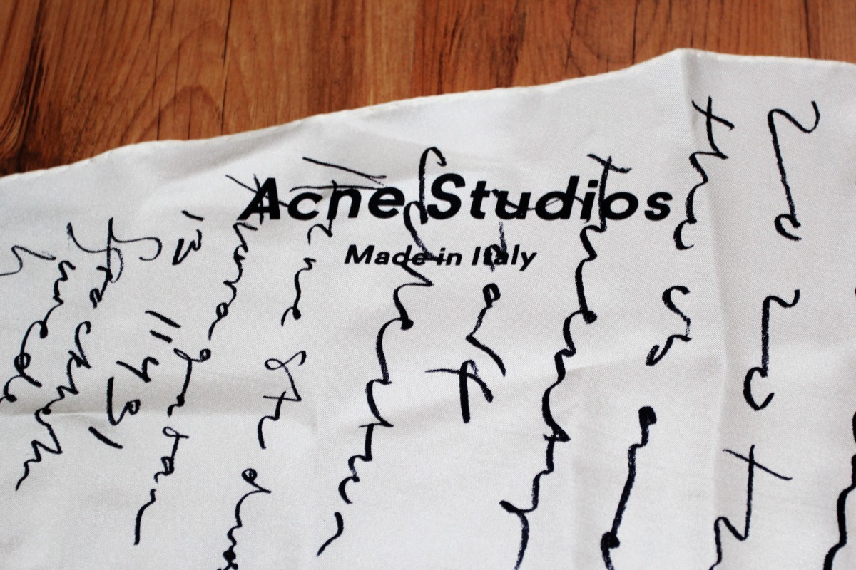 BNWT SS20 ACNE STUDIOS HANDWRITTEN MOTIF SILK SCARF - 5