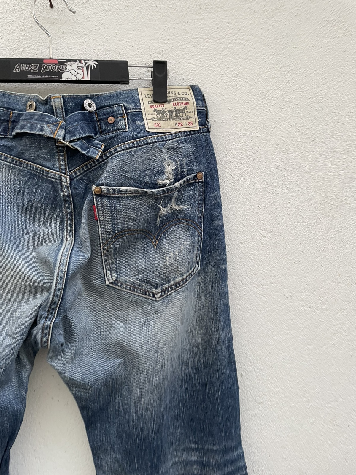 Vintage - Levi’s 201 Rips Repair Jeans - 10