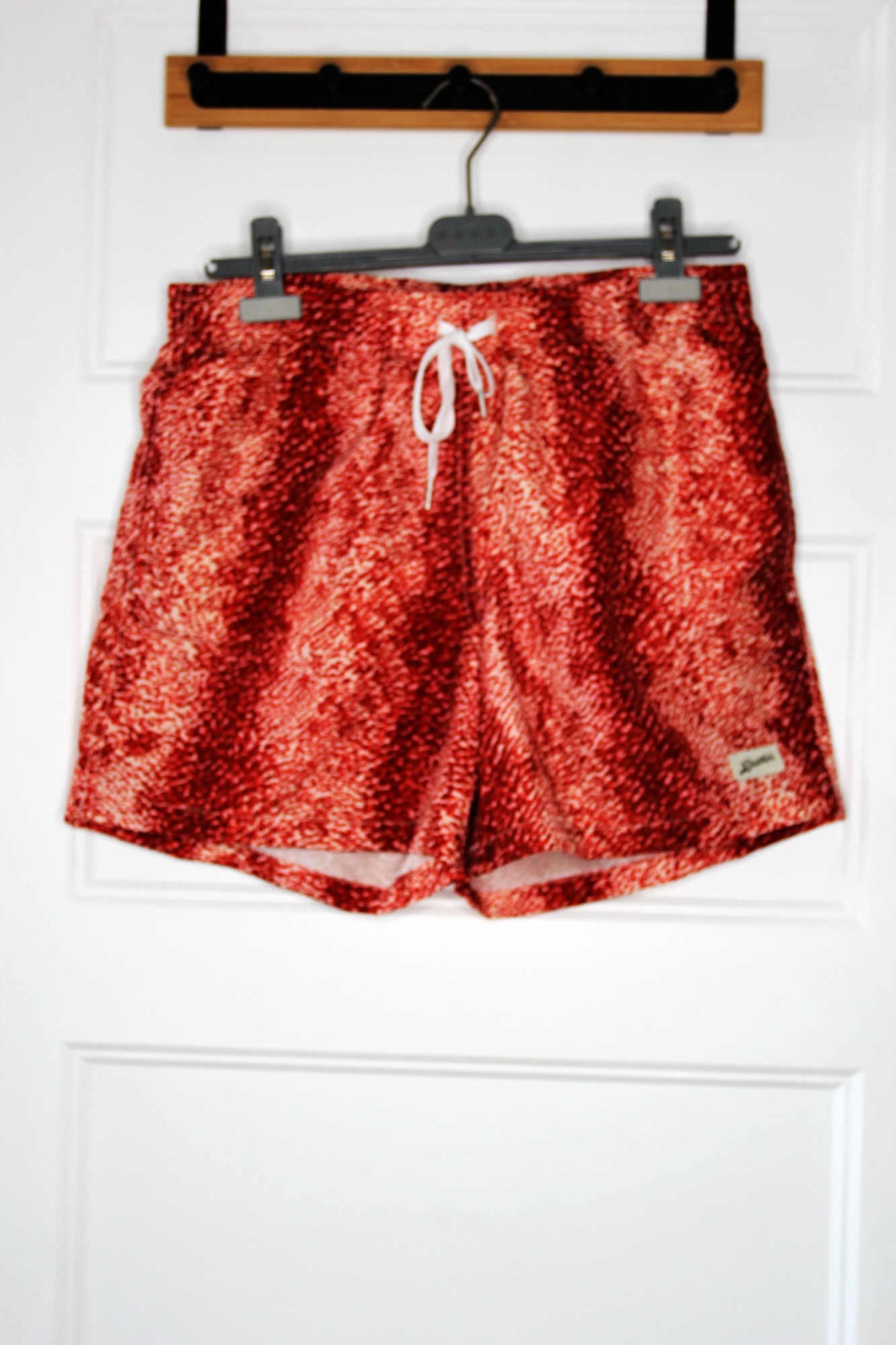 BNWT SS23 BATHER RED PAINTED MOSS SWIM SHORTS M - 2