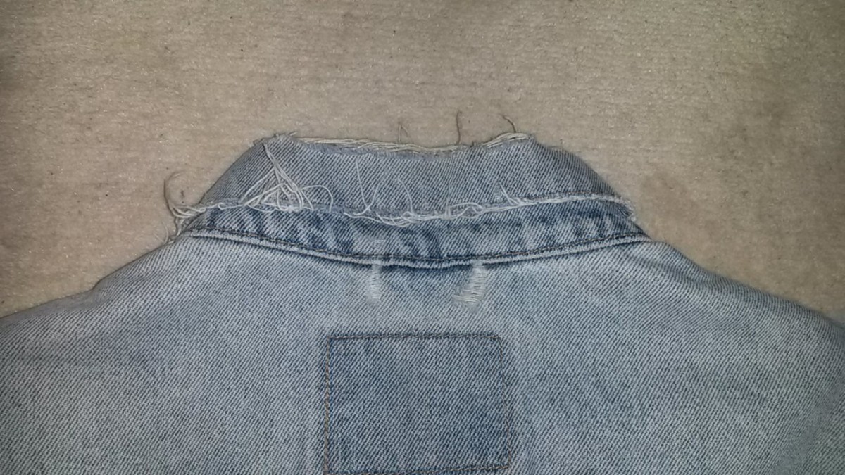 Unique Vintage Distressed Used Light Denim Jacket - 13
