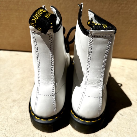 Dr.Martens 1460 Boots Combat 8 Eye Patent Leather Lace Up Block Heel White 10 - 5