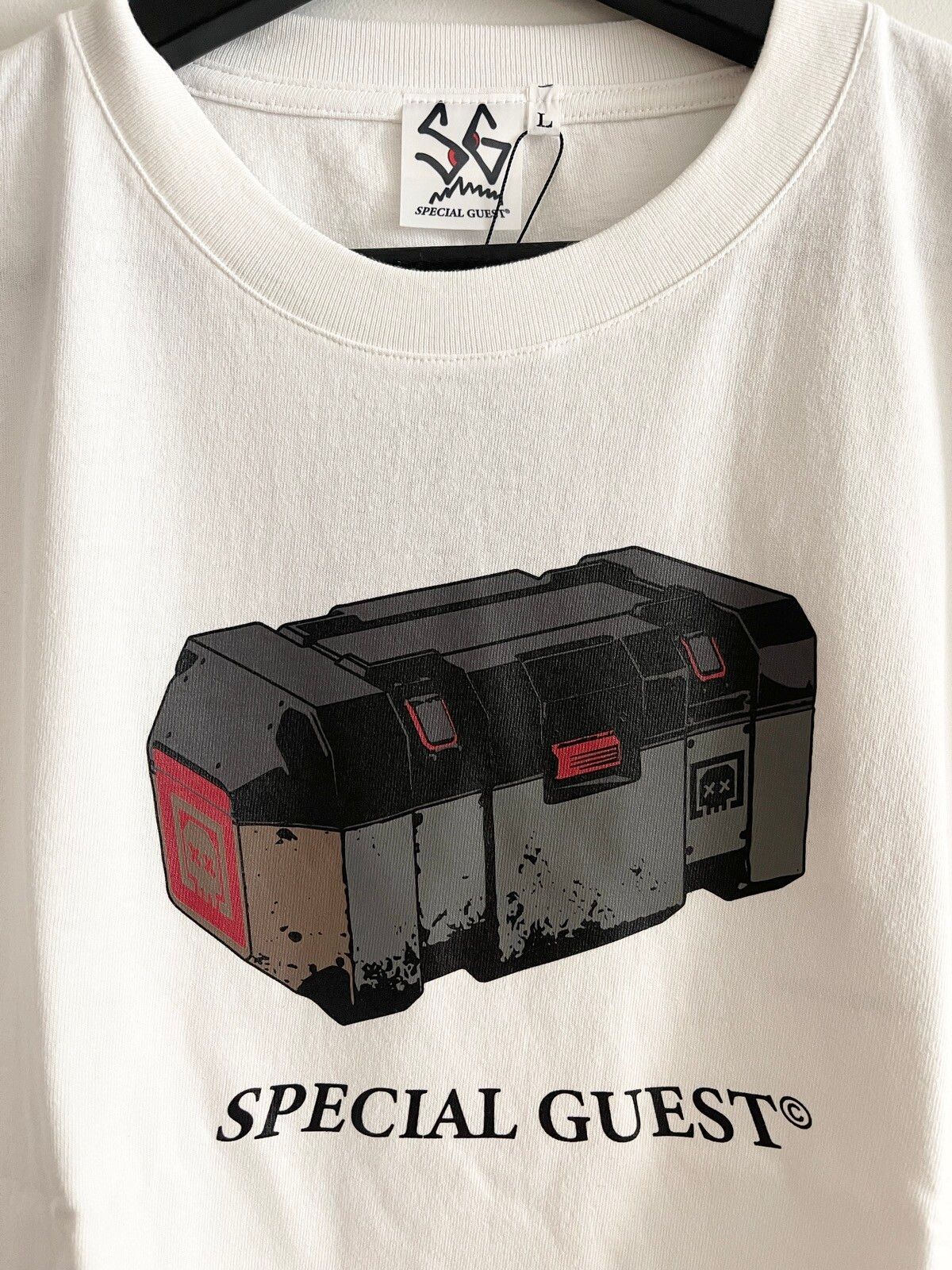 RARE Apex Legends x Beams x Special Guest Japanese Tee - 2
