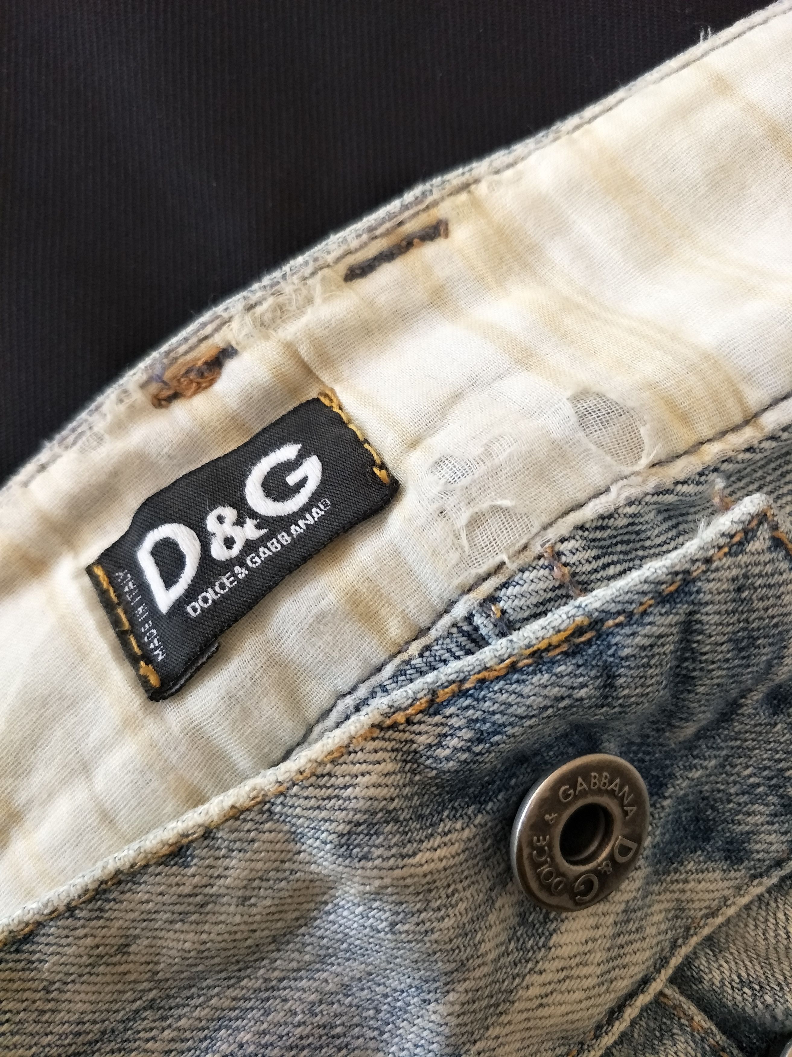 D&G Distress Jeans - 9