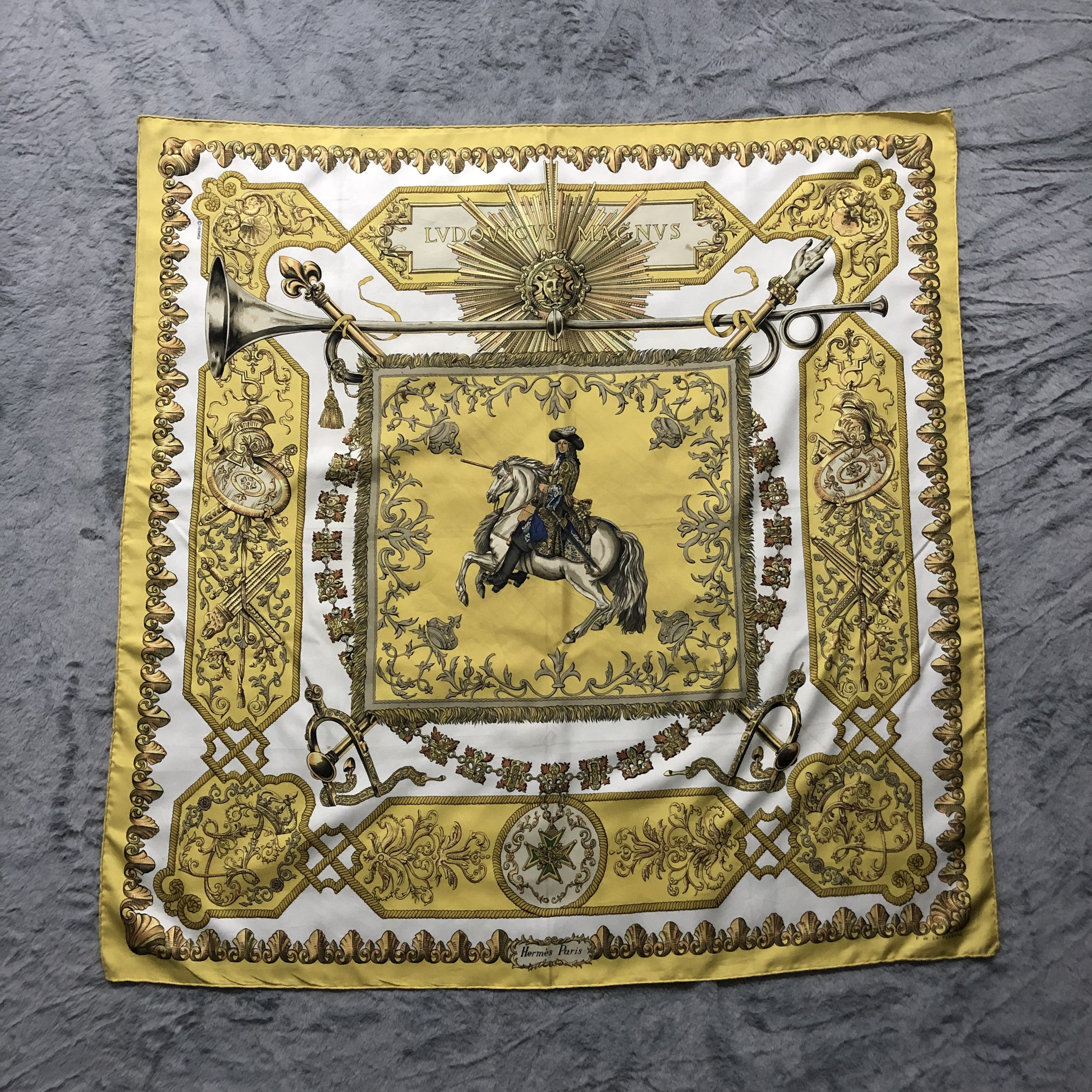 Hermès Hermes carre 90 LVDOVICVS MAGNVS Silk Scarf #203-H