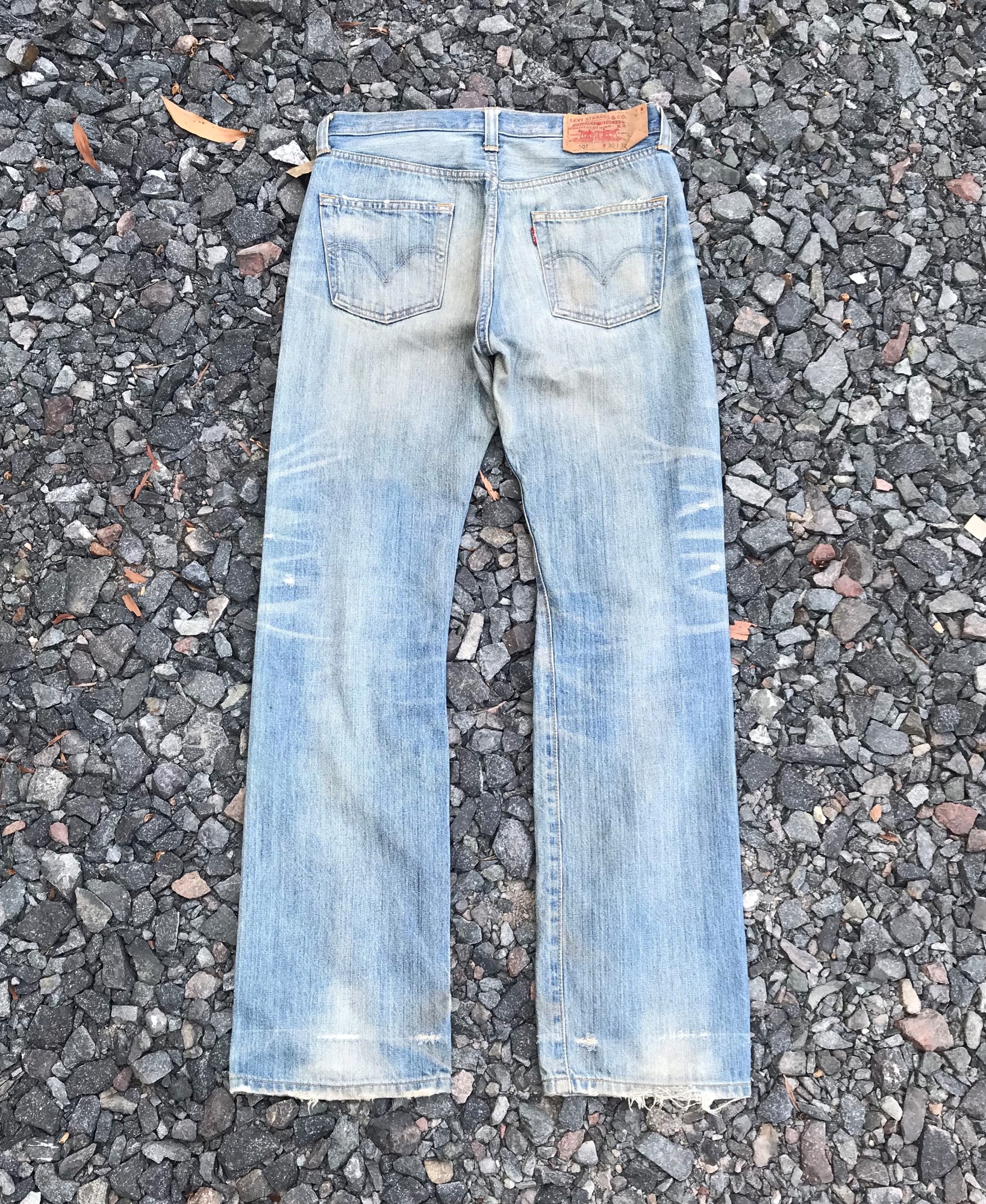 Vintage Levis 501 faded Distressed denim Waist 30x32 inch trashed ripped kurt cobain style - 4