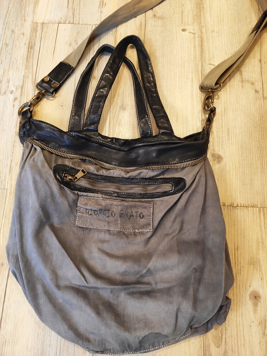 Giorgio Brato - Big washed leather crossbody bag.Like Guidi or Marsell - 4