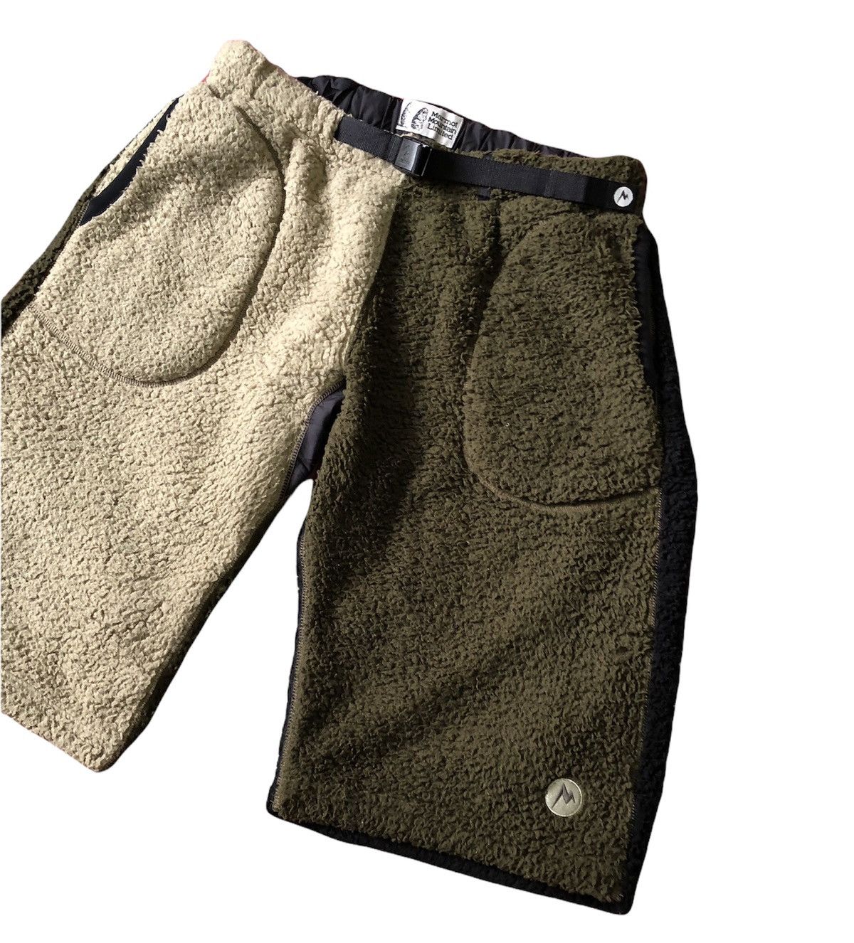 Outdoor Style Go Out! - 🔥MARMOT MOUNTAIN LIMITED DEEP FLEECE SHORT PANTS - 3