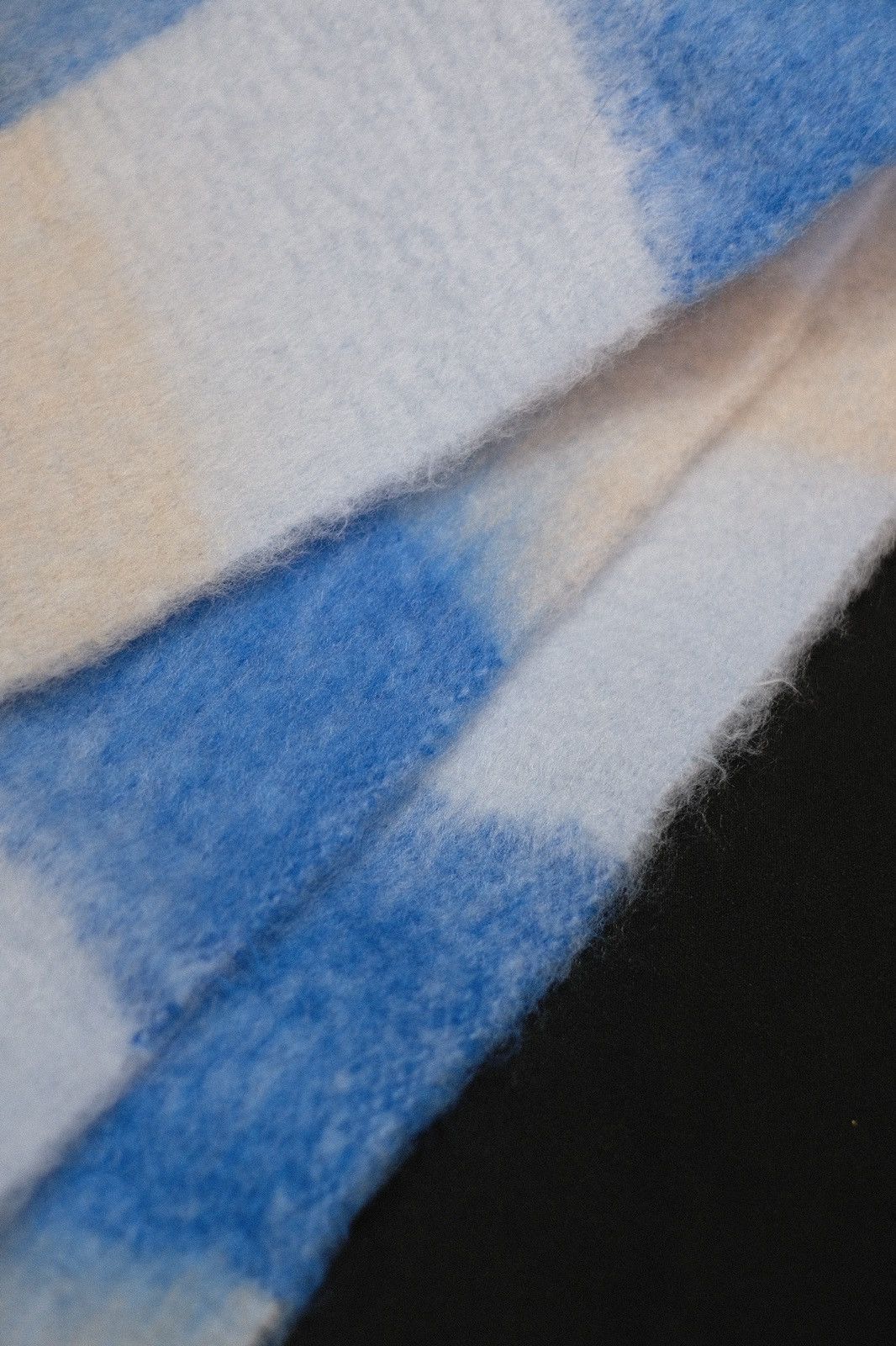Japanese Brand - Deadstock Cozy Blue and White Mohair Checked Scarf OS Unisex - 6
