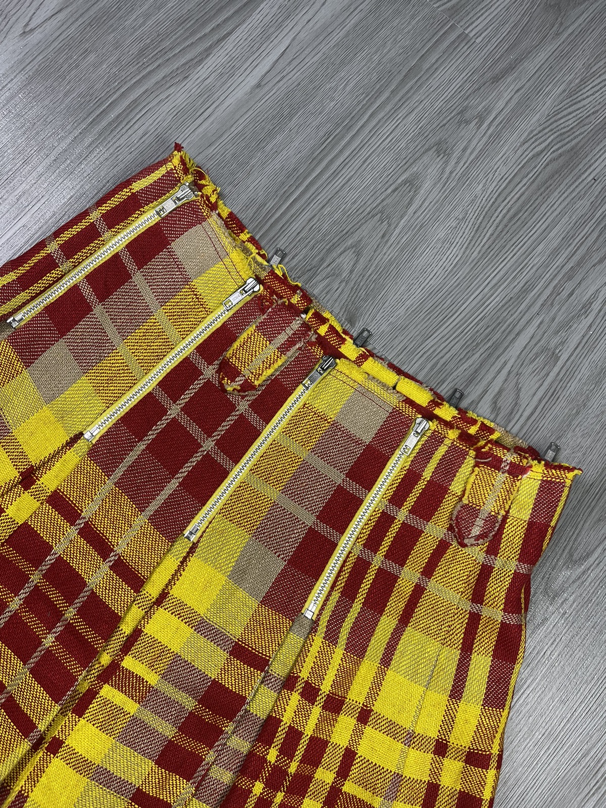 Japanese Brand - Vetement DHL colorway Plaid Pleated Multi Zipper Skirt - 6