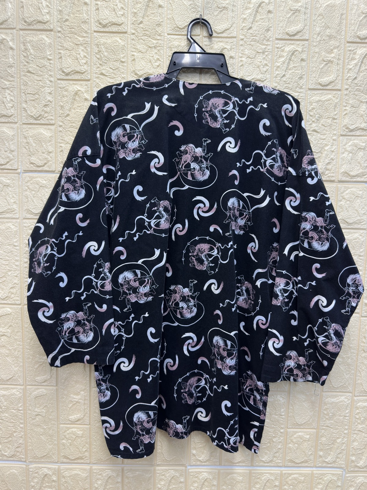 Japanese Brand - RARE Karakuri Tamashi Full Print Kimono Button-GR96 - 2
