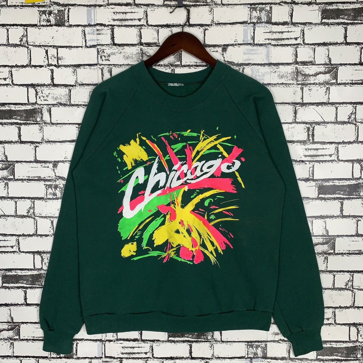 Vintage Chicago Big Print Sweatshirt Chicago Crewneck - 1