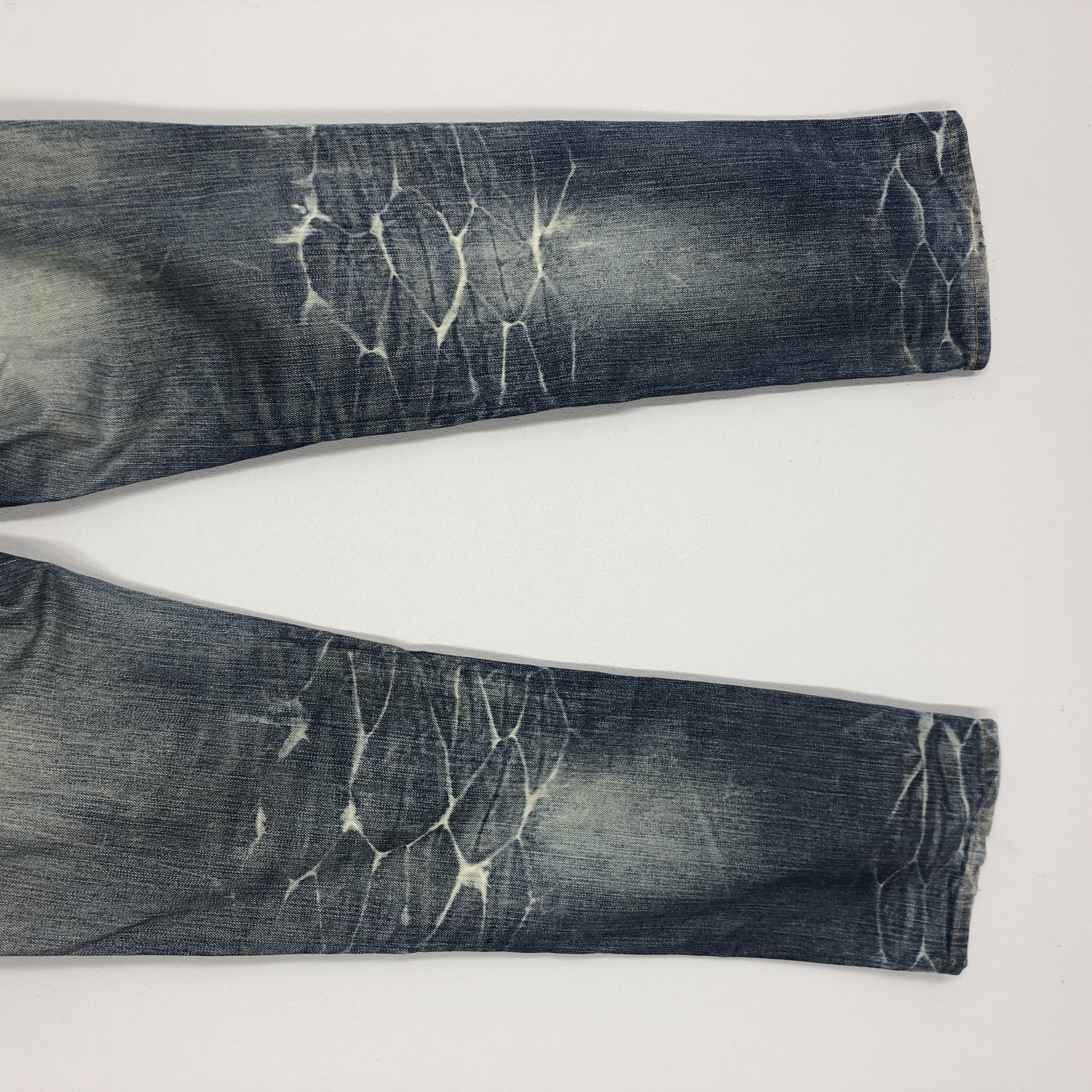 Vintage - Distressed Lee Cooper Stone Washed Denim Ripped Jean - 9