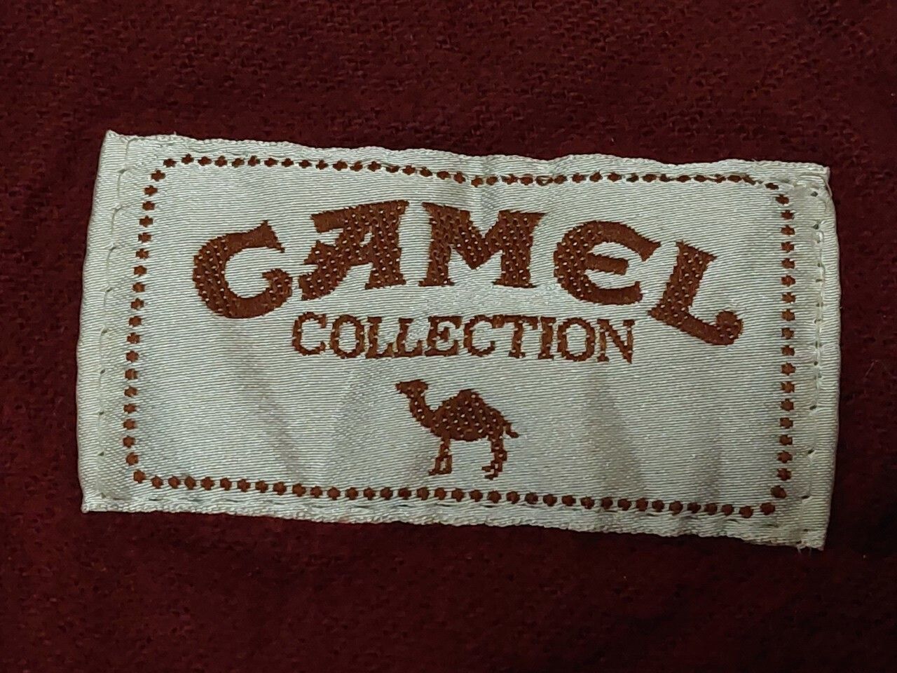 Camel Bomber Style Jacket Multipockets Vintage 1990s - 3