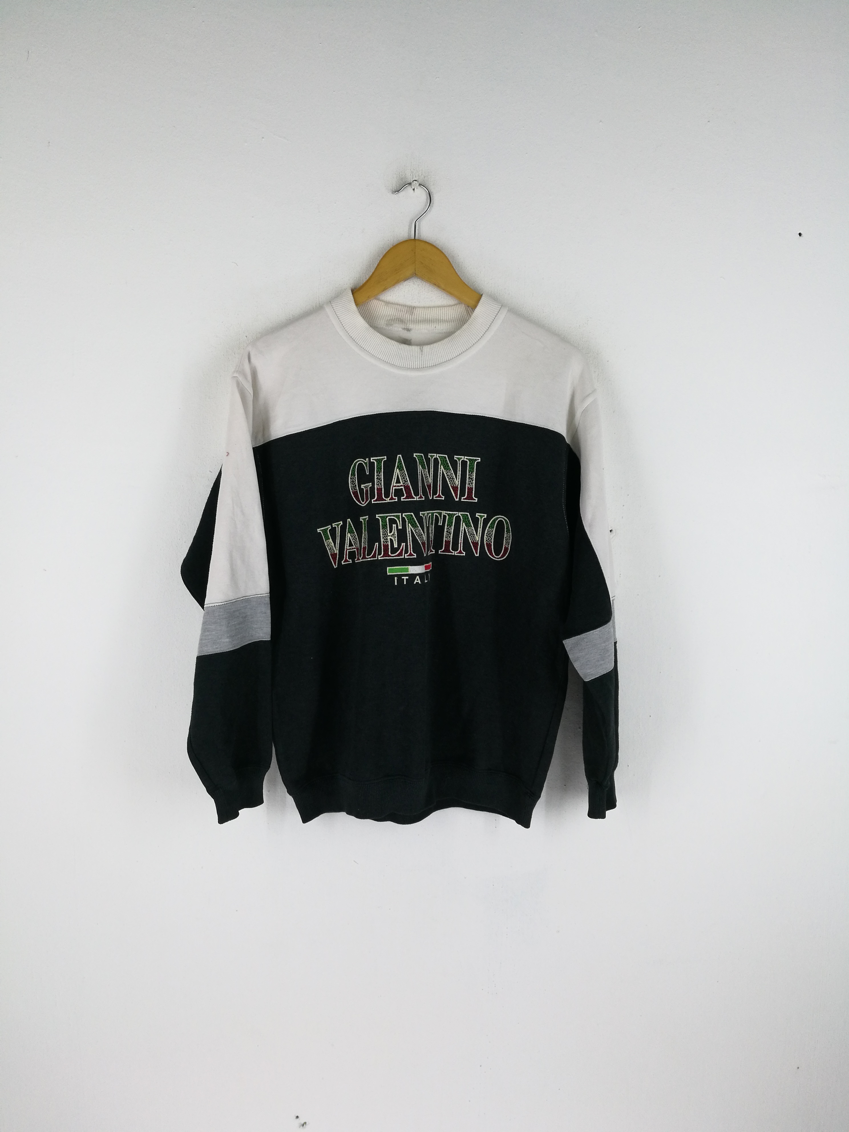 Vintage Embroidery Gianni Valentino Sweatshirt - 4