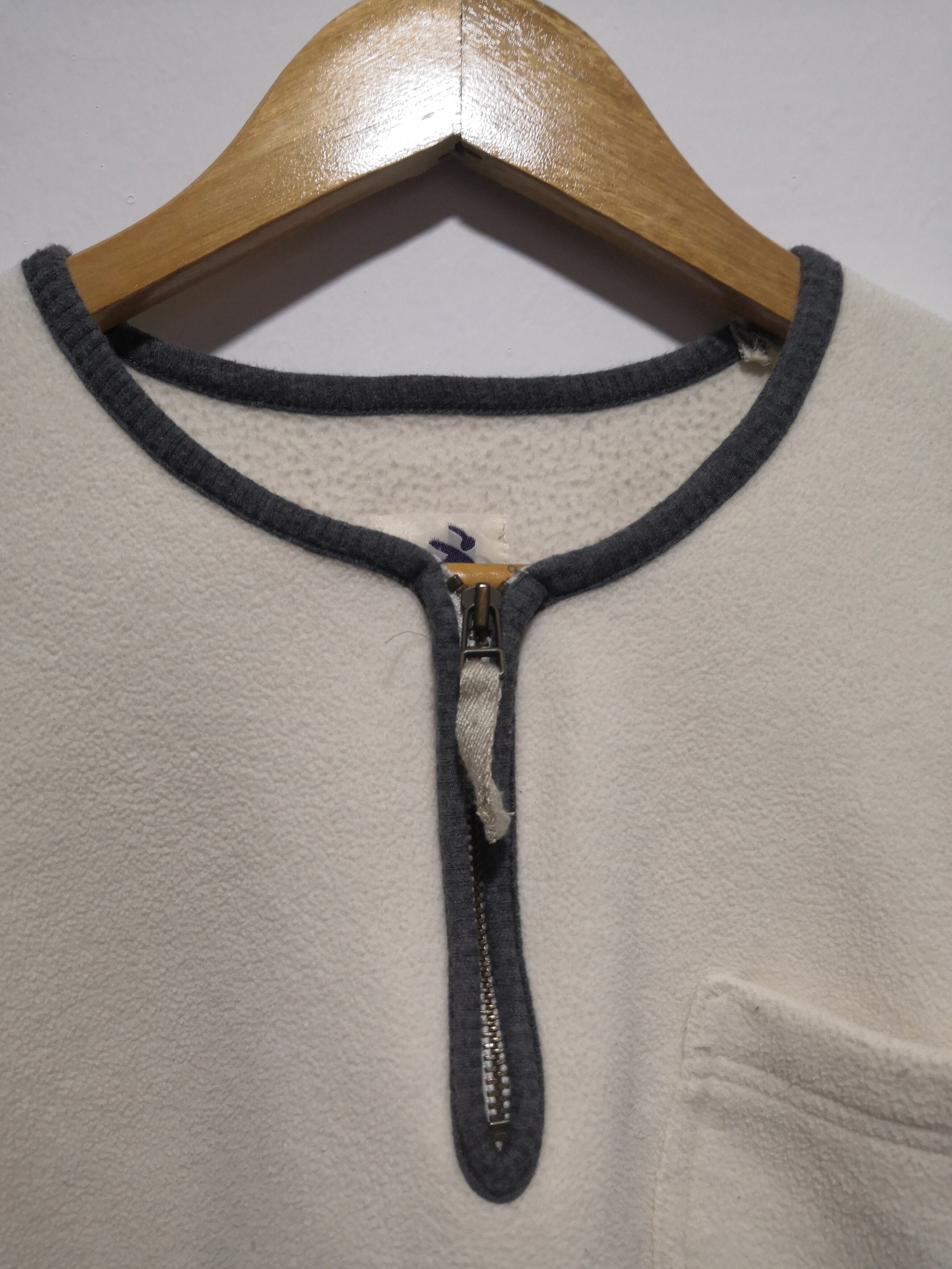 Vintage Hai Sporting Gear Half Zipper Fleece Sweatshirt - 3
