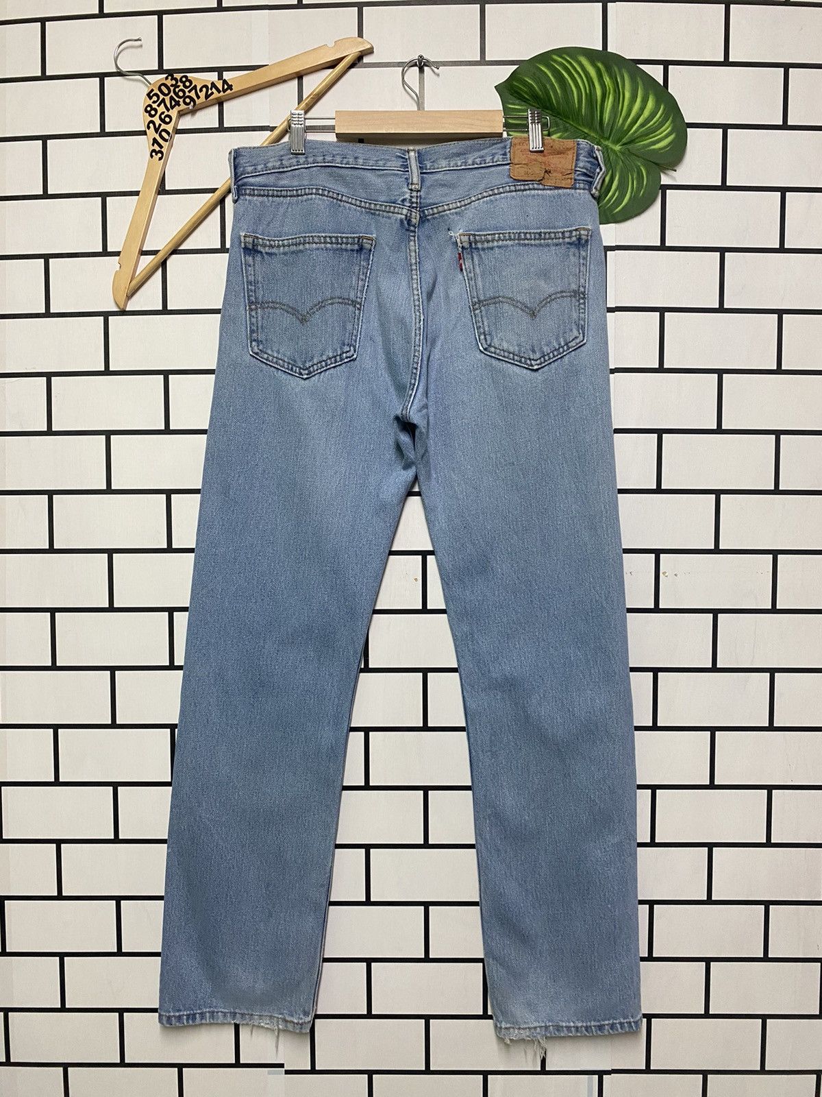 Vintage LEVIS 505 Light Wash Distressed Jean -L23 - 2