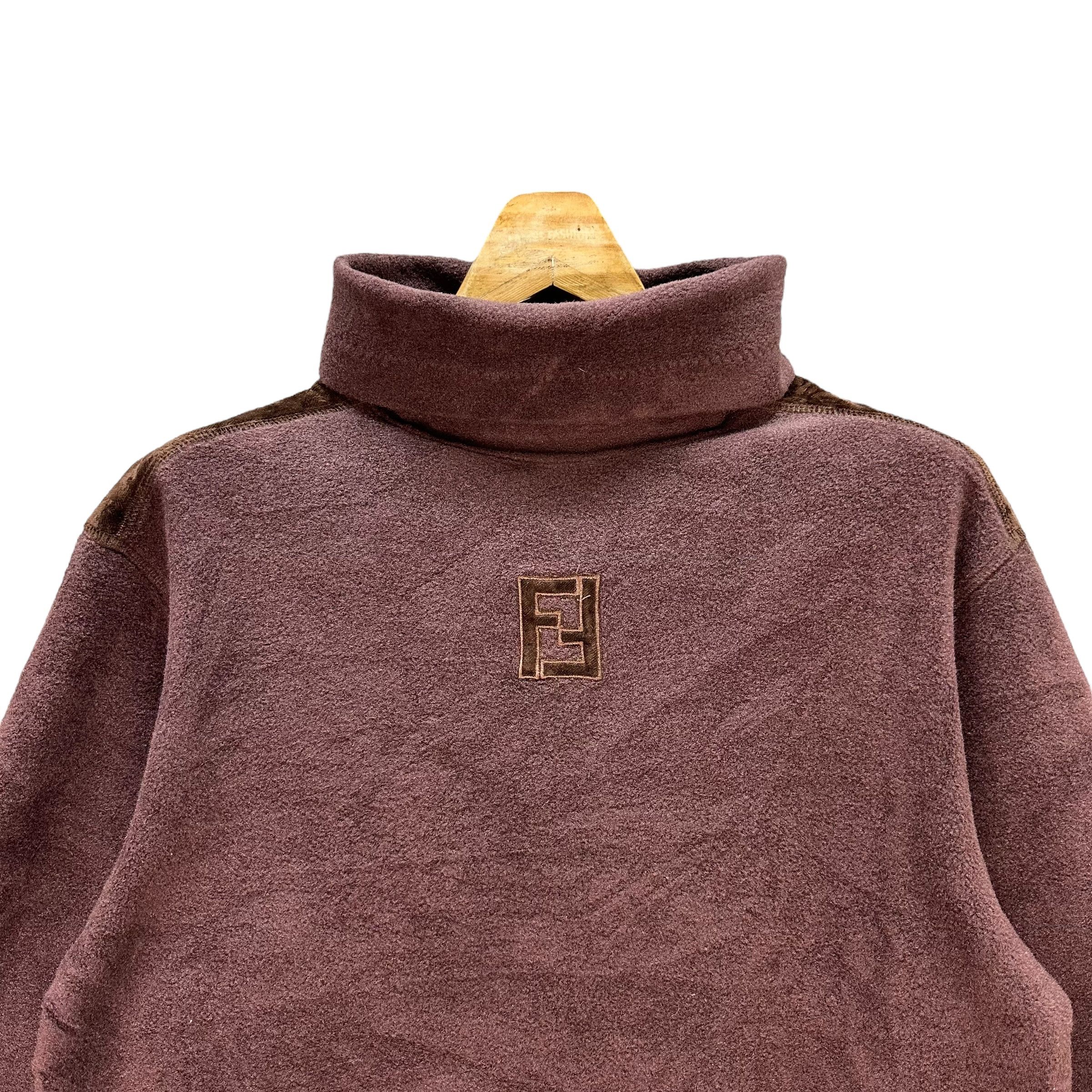 FENDI Embroidery Logo Turtle Neck Fleece Sweater #9162-64 - 2
