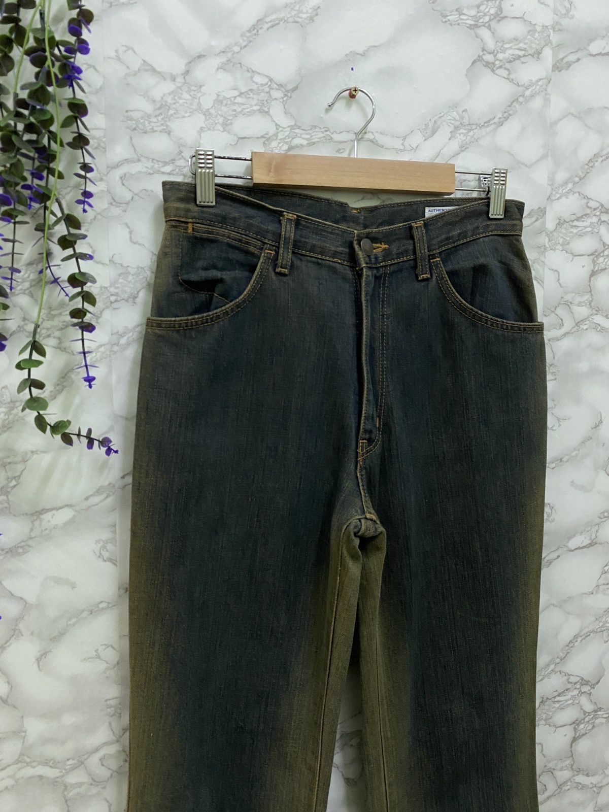 VINTAGE WRANGLER SUN FADED FLARED BOOTCUT DENIM - 4