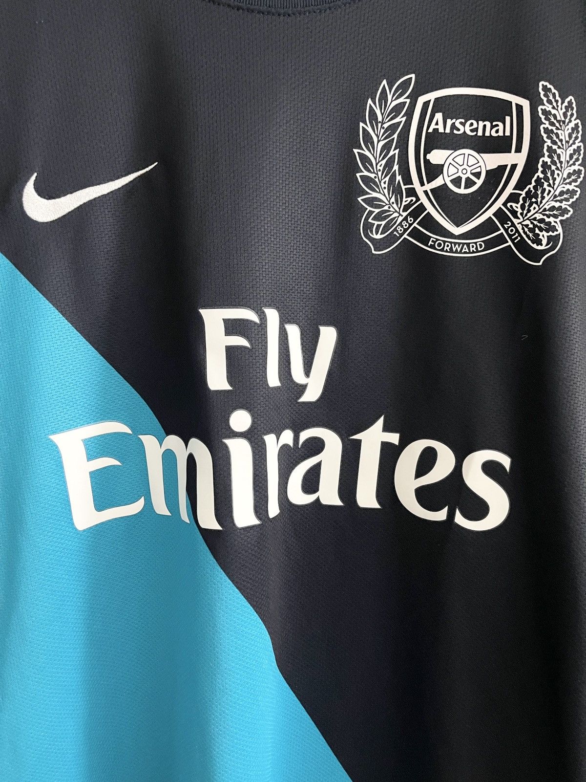 Vintage 2011-12 Arsenal Away LS Authentic Jersey (L) - 3