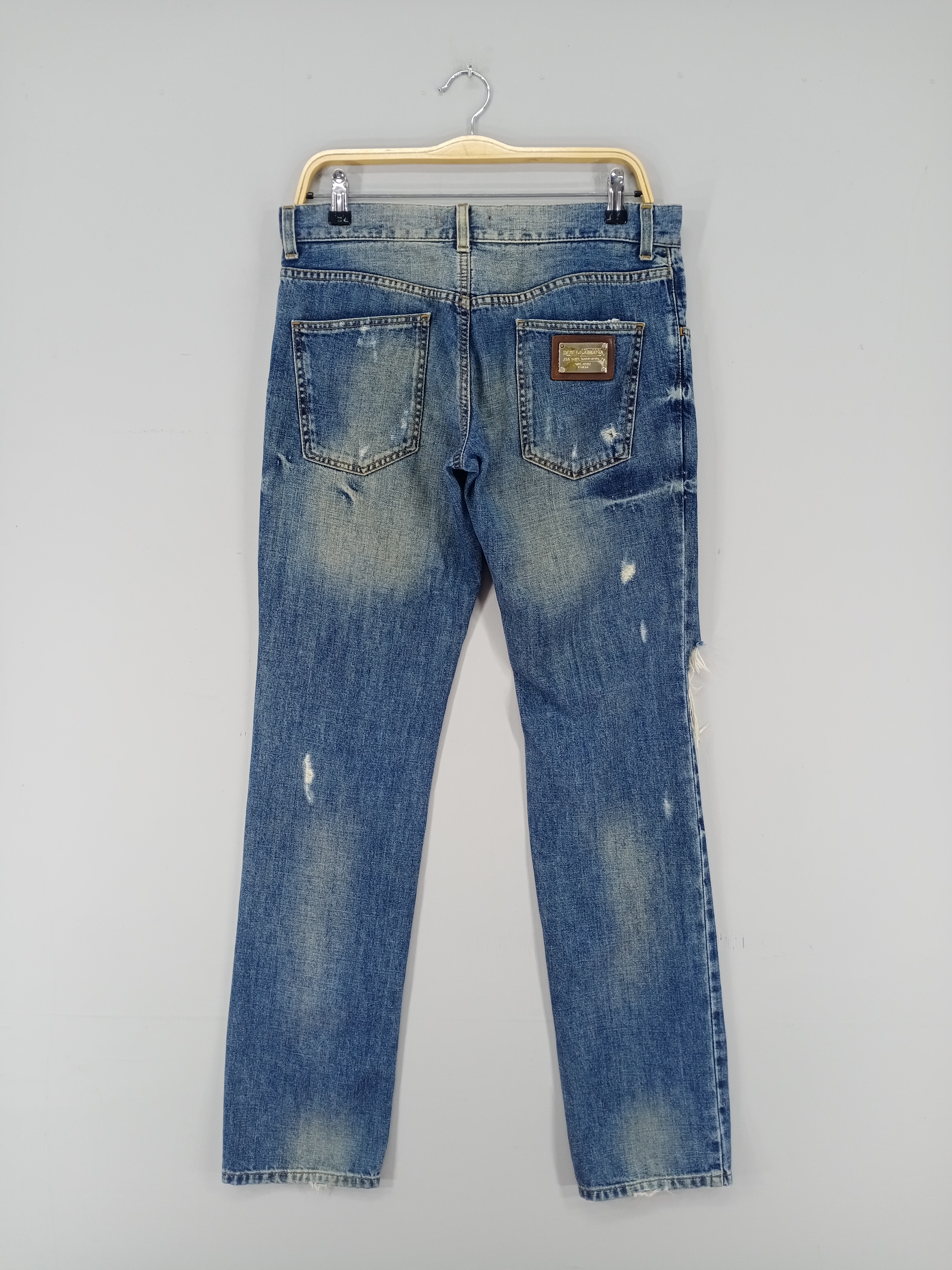 💥RARE💥Dolce Gabbana Medium Wash Distressed Jeans - 9