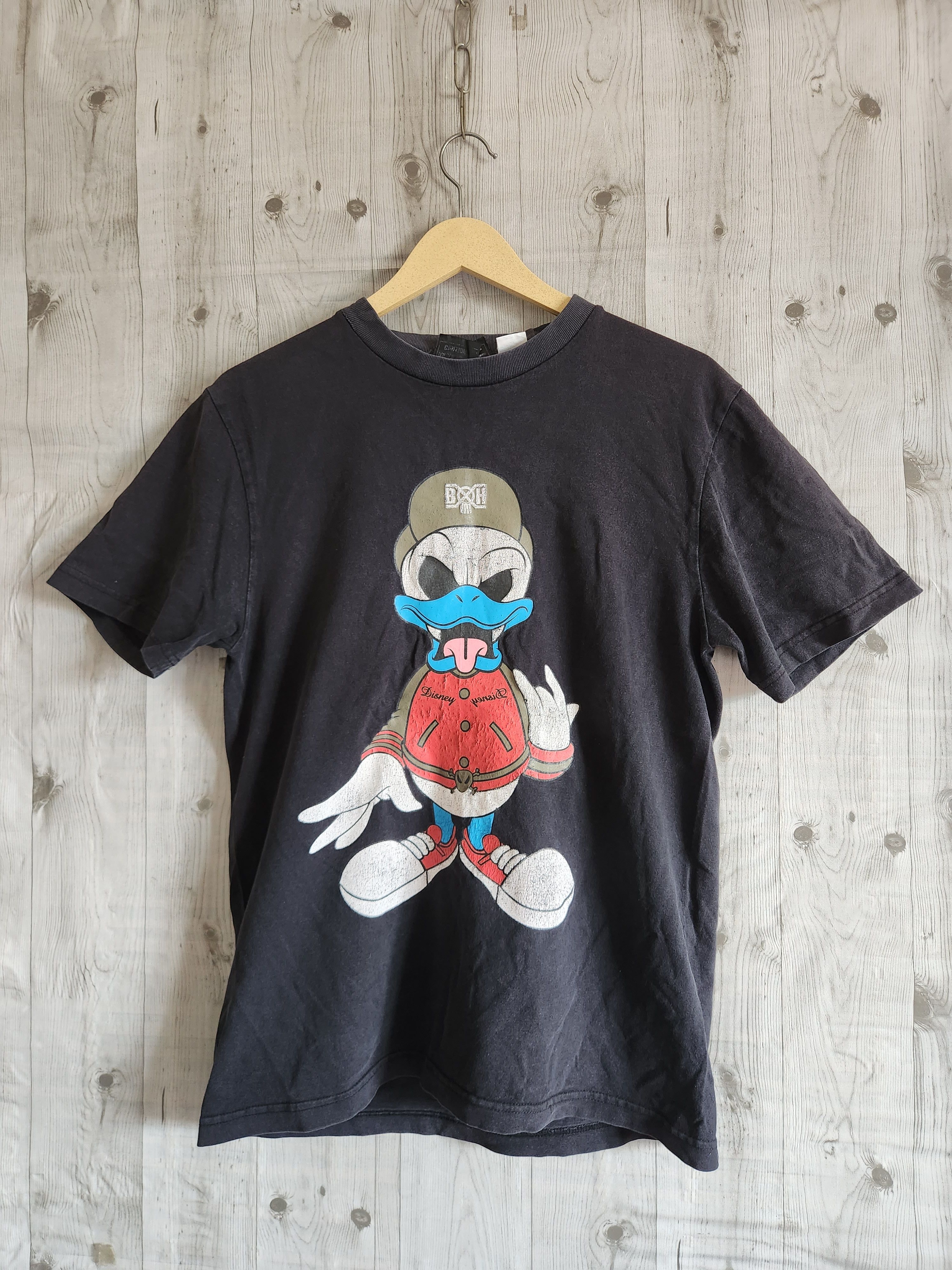 Vintage Y2K Bounty Hunter X Disney Donald Duck TShirt - 1