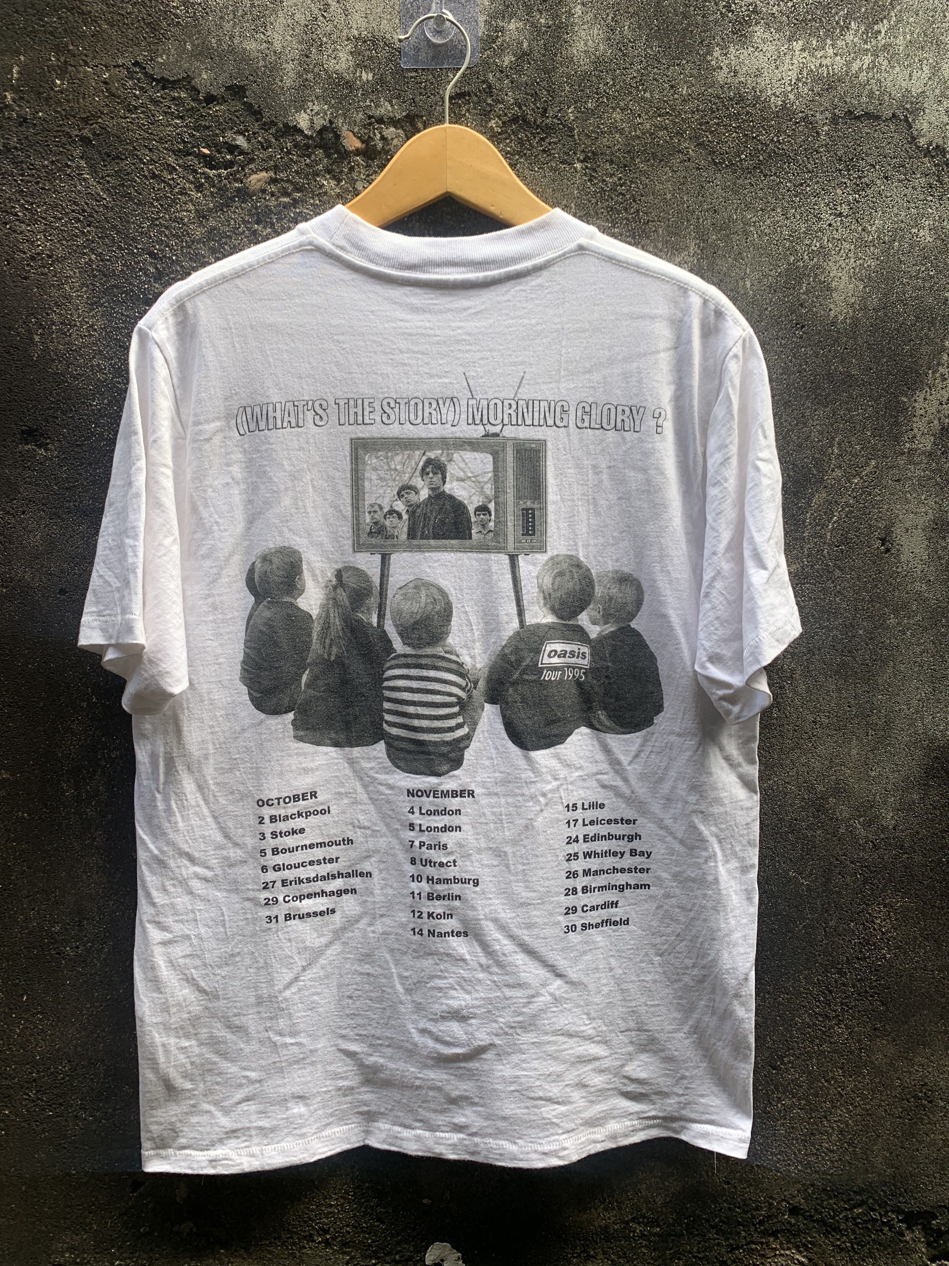 Rare Vintage 1995 Oasis "(What's the Story) Morning Glory?" Album Tour T-Shirt - White - 2