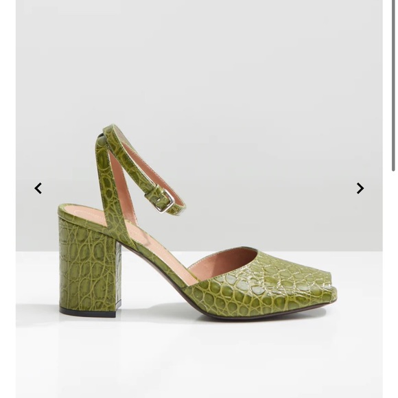 MARNI Peep Toe High Heel Croc Print Sandals in Dusty Olive - 7