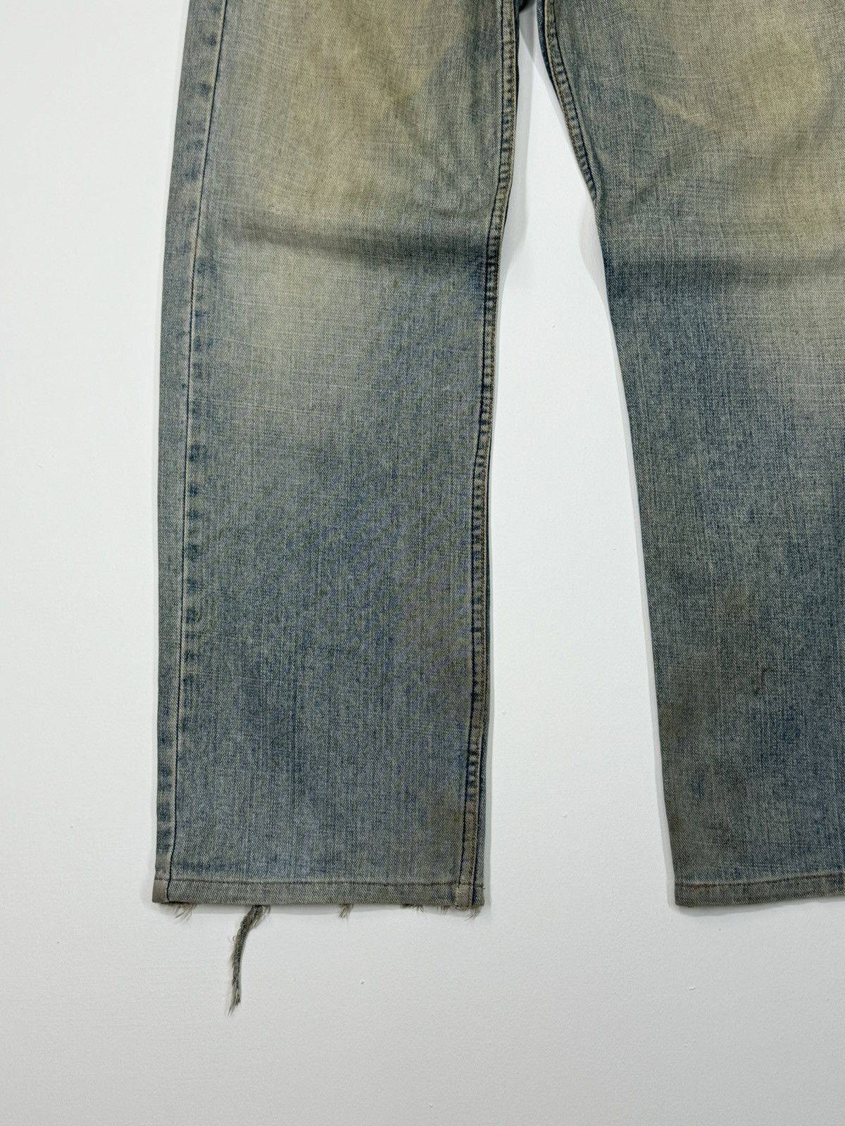 VINTAGE LEVIS 534 MUD WASH DISTRESSED JEANS - 6