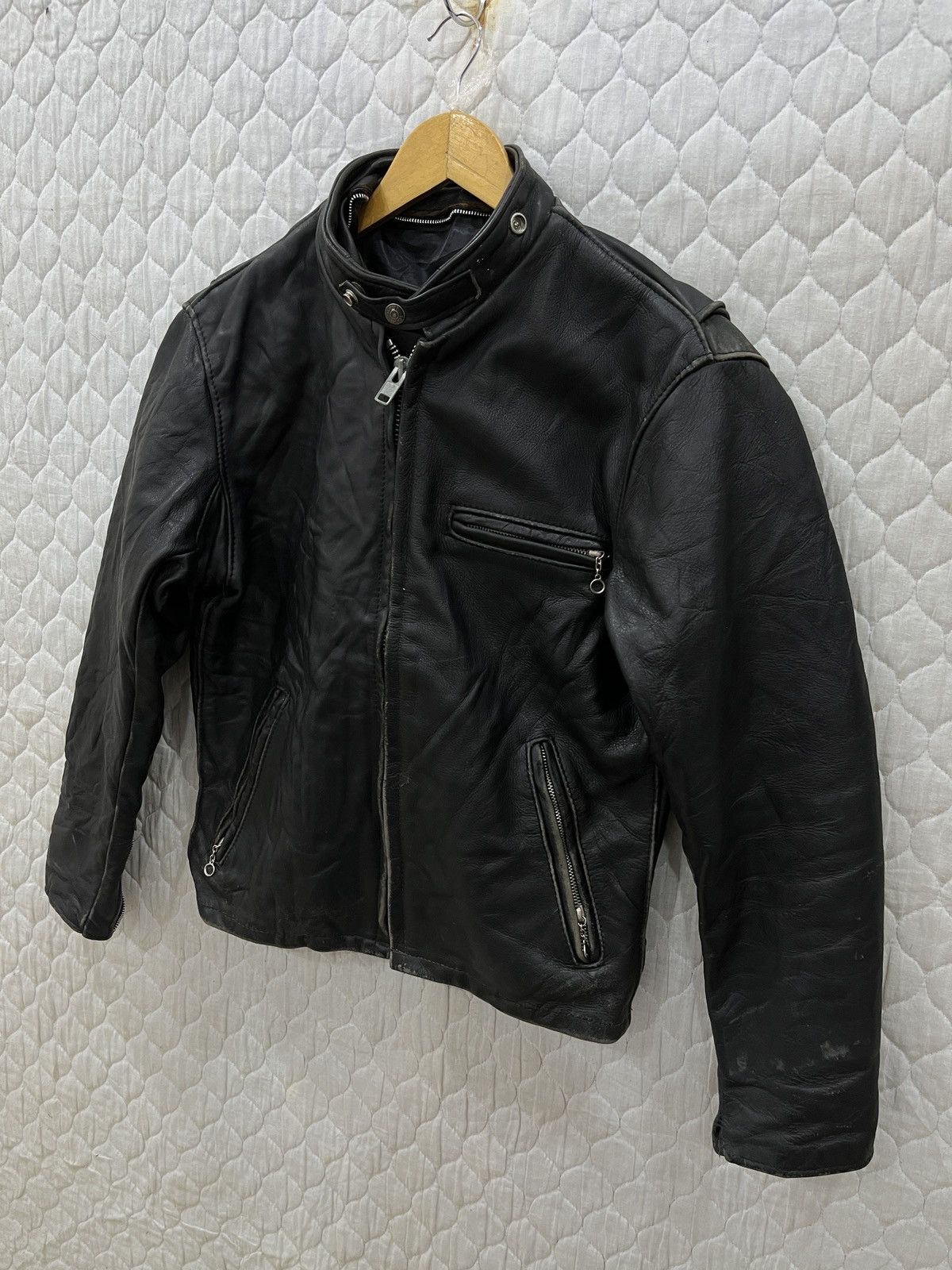 (Ttt). SCHOTT LEATHER RIDER JACKET - 2