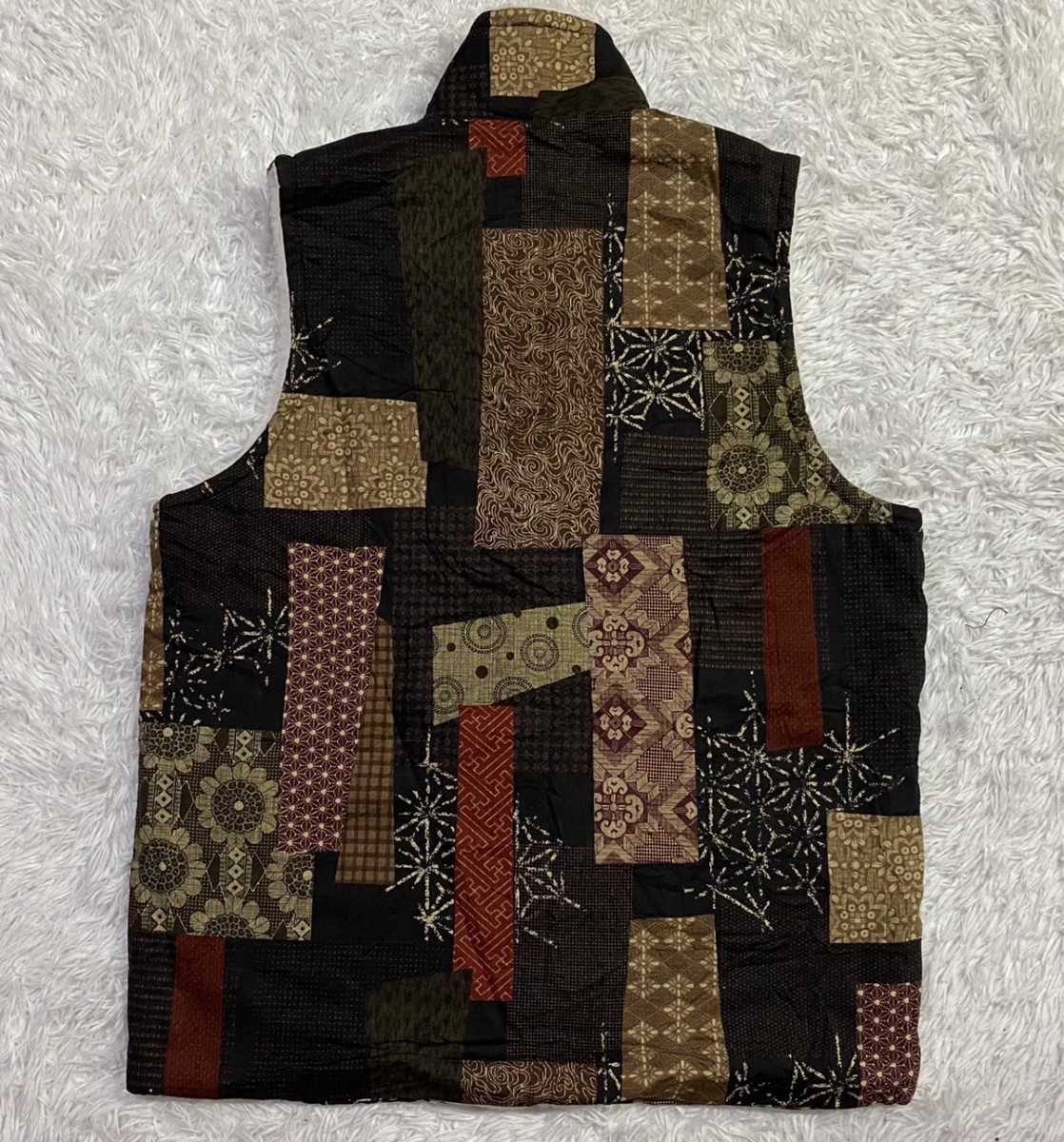 Other - Sherpa Fleece Vest Printed like Patchwork Design - 5