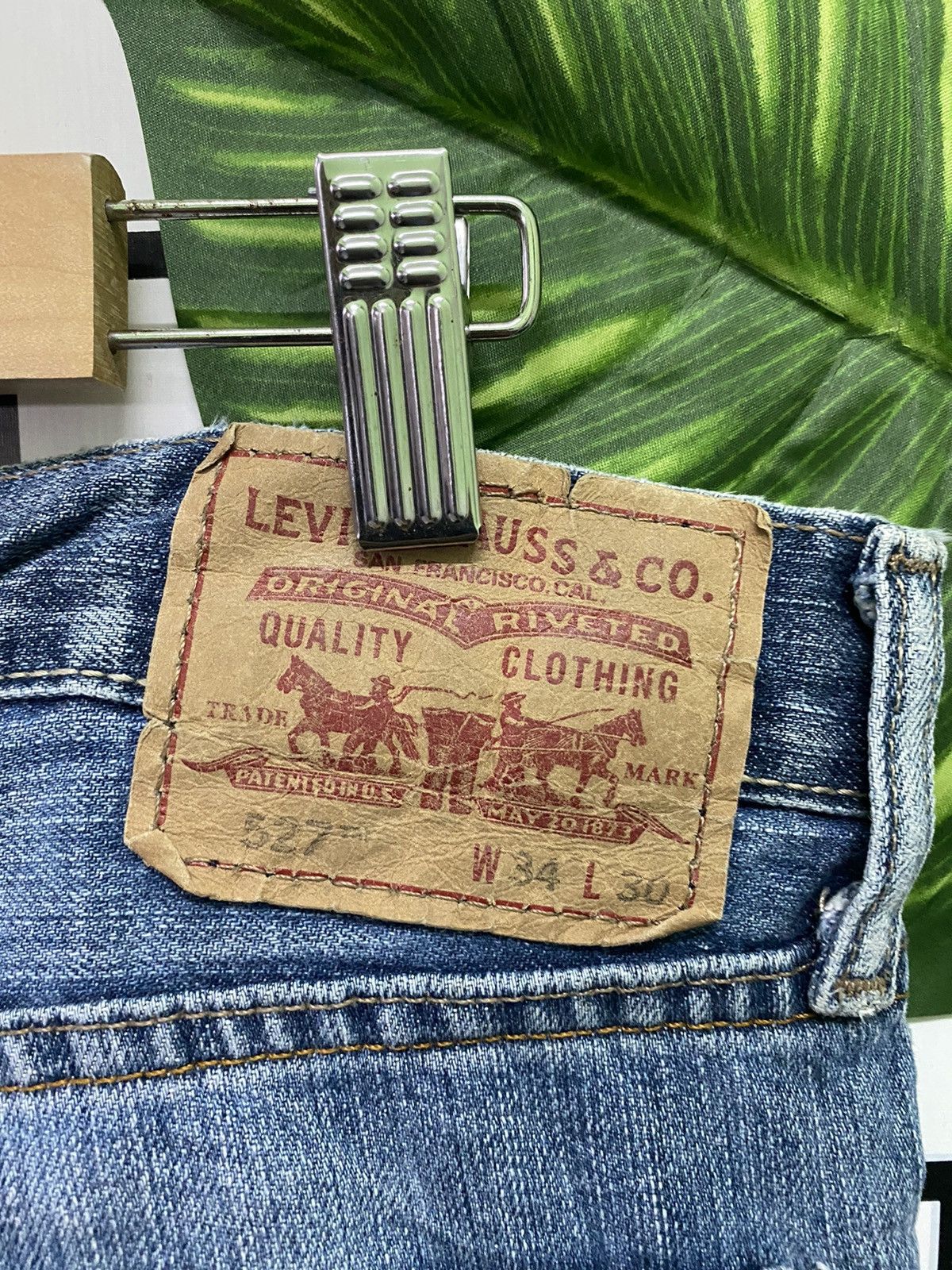 Vintage Levi's 527 Boot Cut Flared Denim -L58 - 13