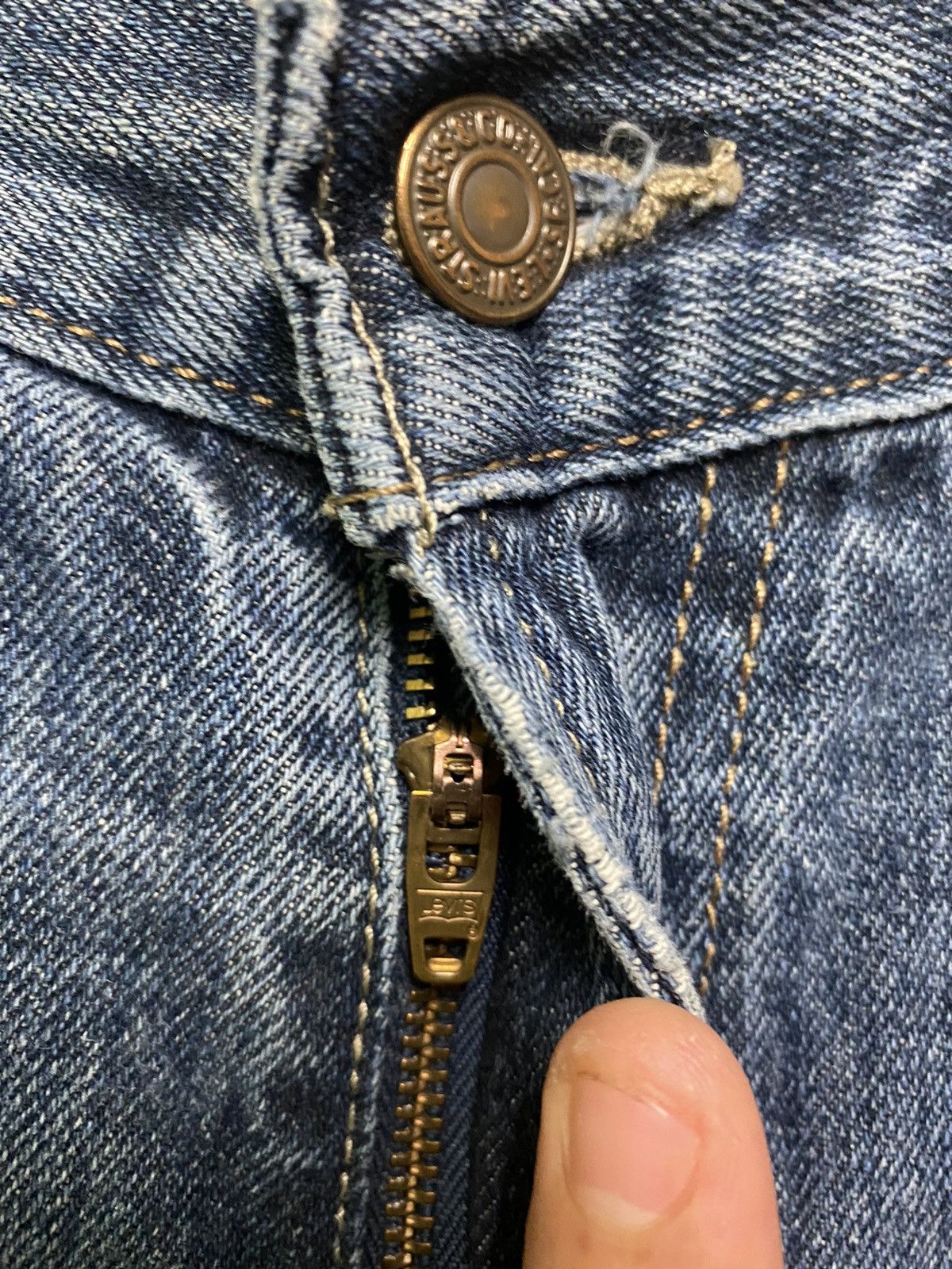 Vintage LEVIS 514 Slim Straight Denim -L39 - 6