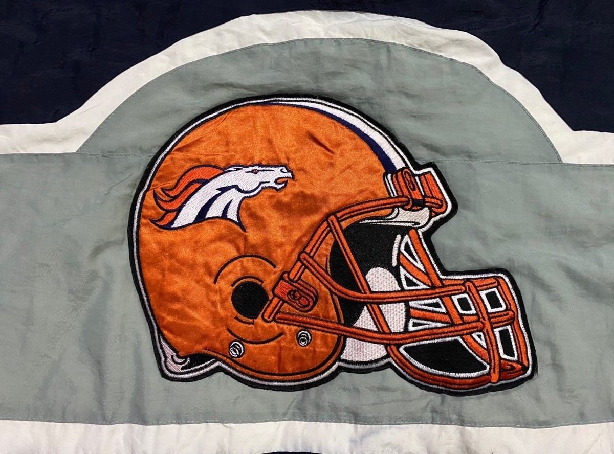 Nfl - Broncos Detachable Hoodie Quilted Nylon Long Jacket - 14